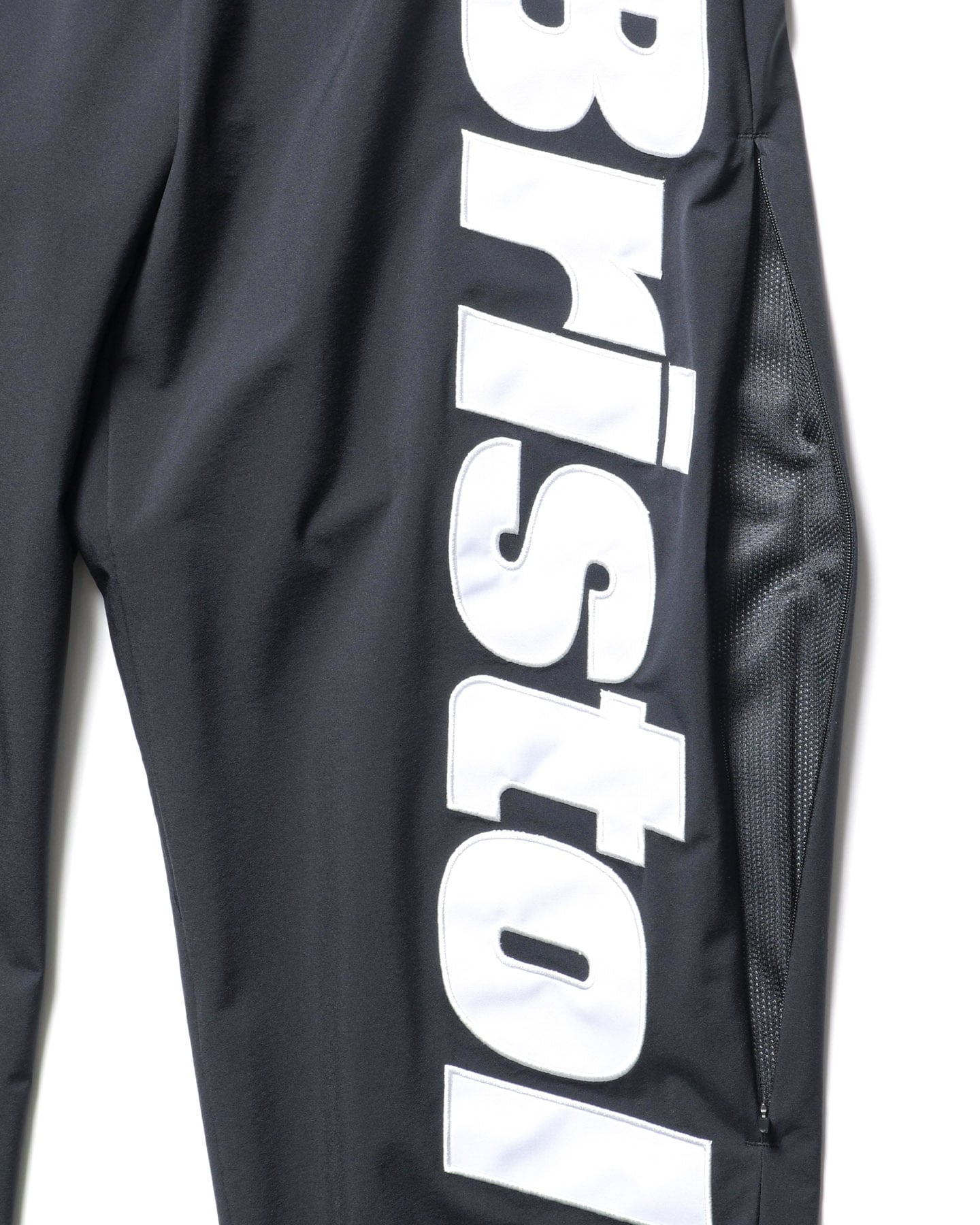 SOPH. | VENTILATION LOGO EASY PANTS(M BLACK):