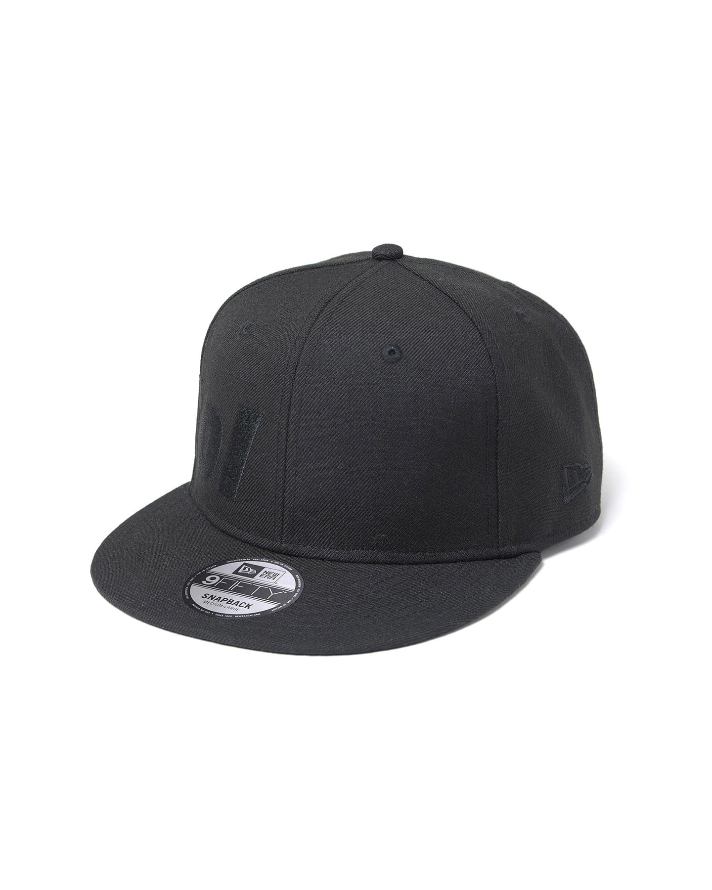 黒x黒　FCRB　NEW ERA 9FIFTY SNAP BACK CAP