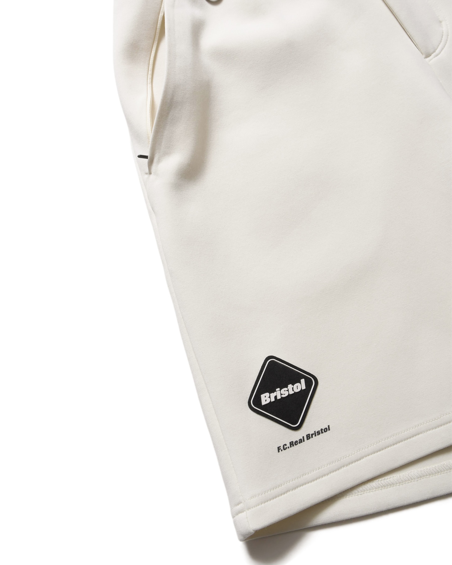 SOPH. | TECH SWEAT SHORTS(M WHITE):