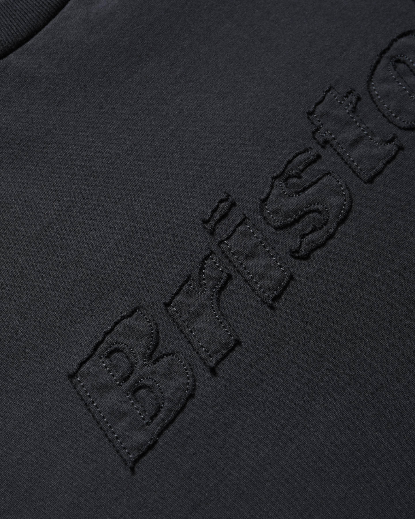 SOPH. | CUT-OFF LOGO S/S TEE(M BLACK):
