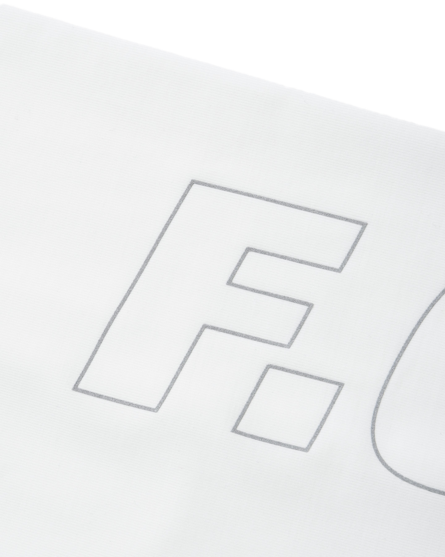 SOPH. | ARM COVER(FREE WHITE):