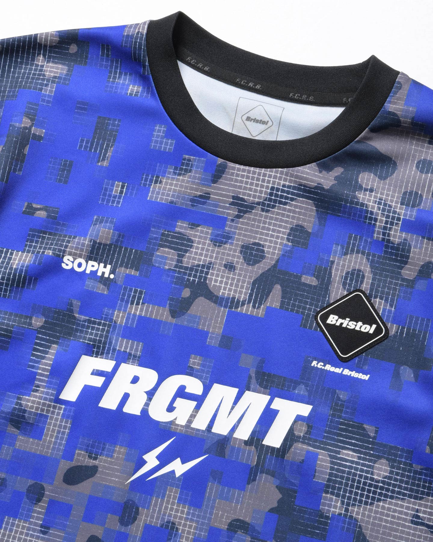 SOPH. | FRAGMENT: CAMOUFLAGE S/S TOP(M A (PIXEL CAMO)):