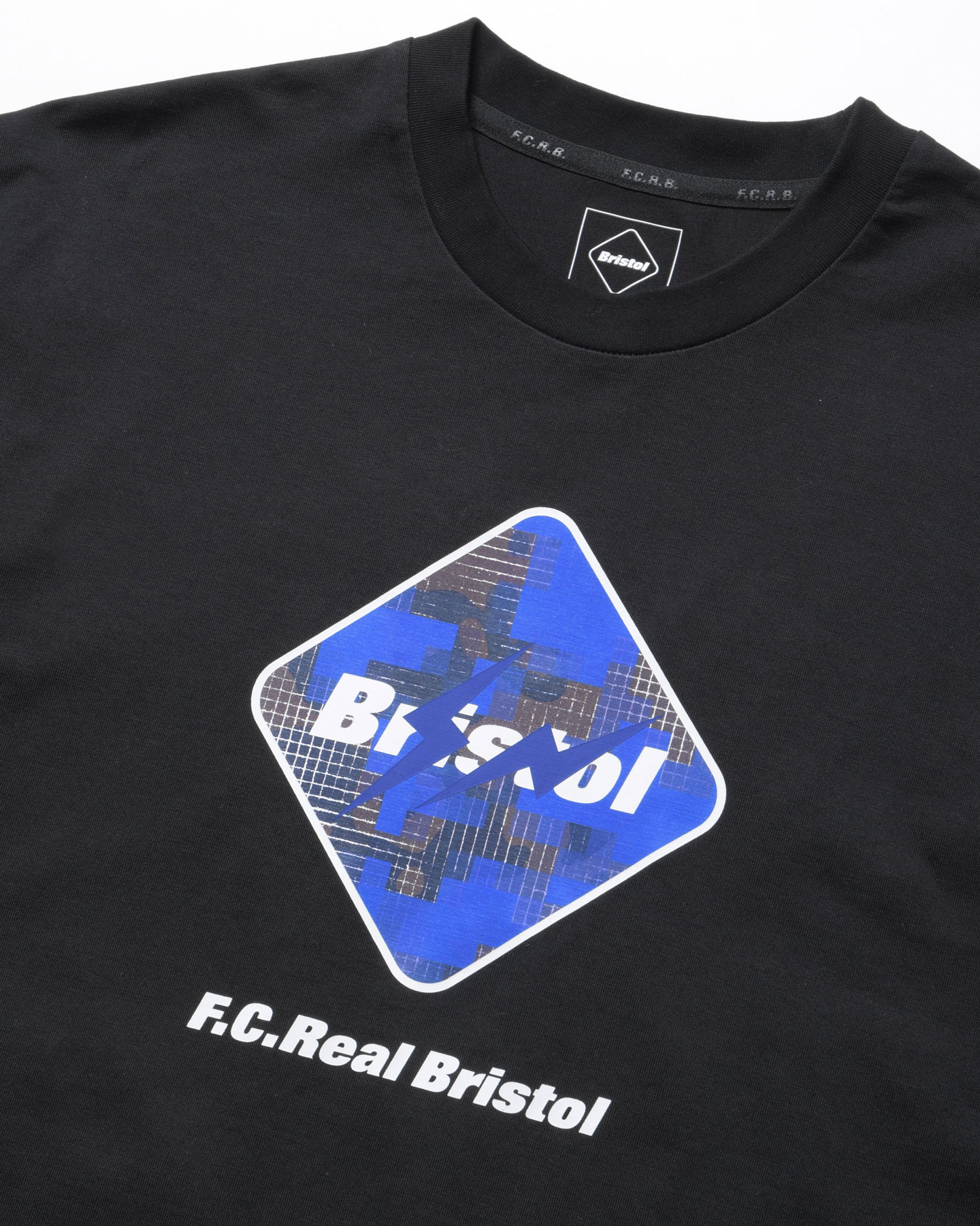 応援グッズ F.C.R.B. MLB SOPH. fragment SOPH. | FRAGMENT: CAMOUFLAGE EMBLEM TEE(M BLACK):