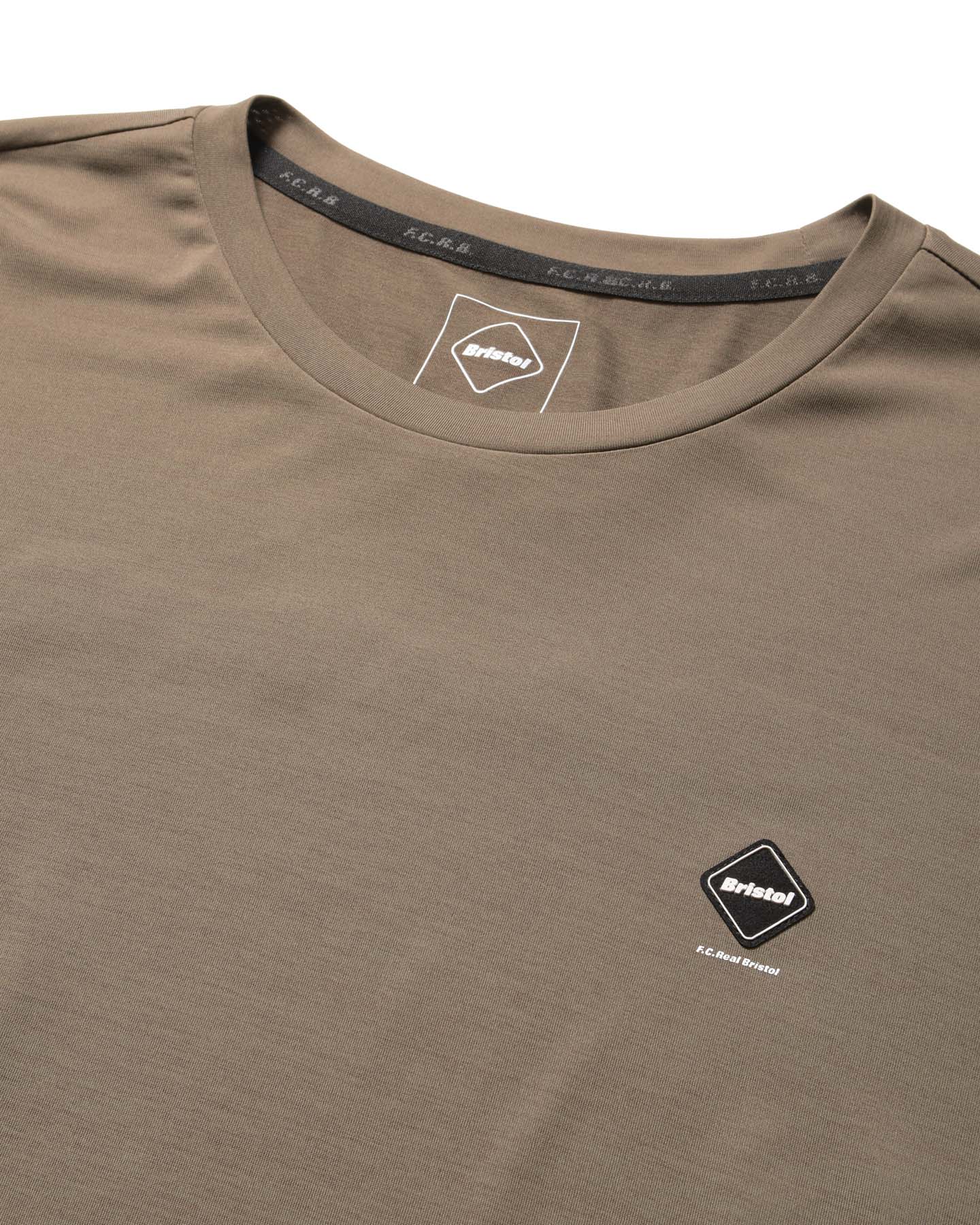 SOPH. | REFLECTIVE LOGO TECH DRY L/S TEE(S GREIGE):