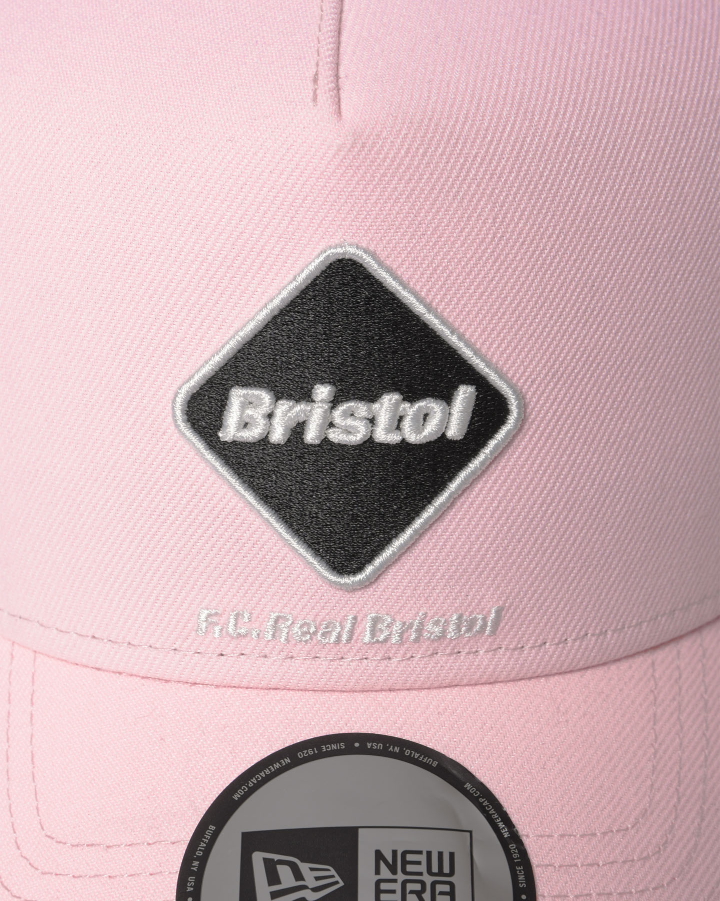 SOPH. | NEW ERA EMBLEM MESH CAP(FREE PINK):
