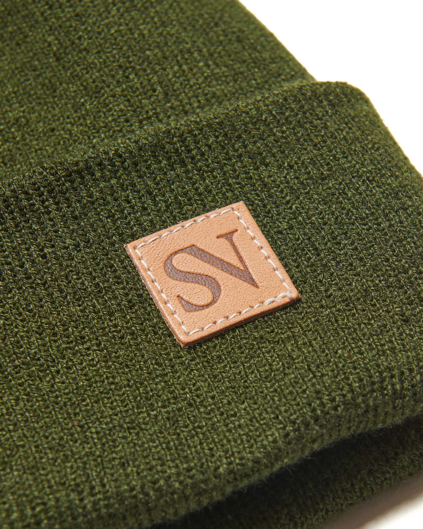 SOPH. | LEATHER PATCH KNIT CAP(FREE KHAKI):