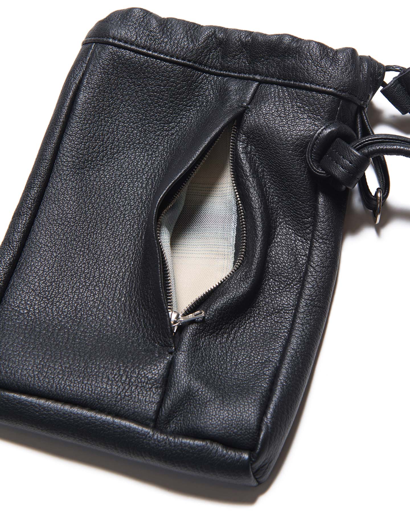 SOPH. | LEATHER MINI SHOULDER POUCH(FREE BLACK):
