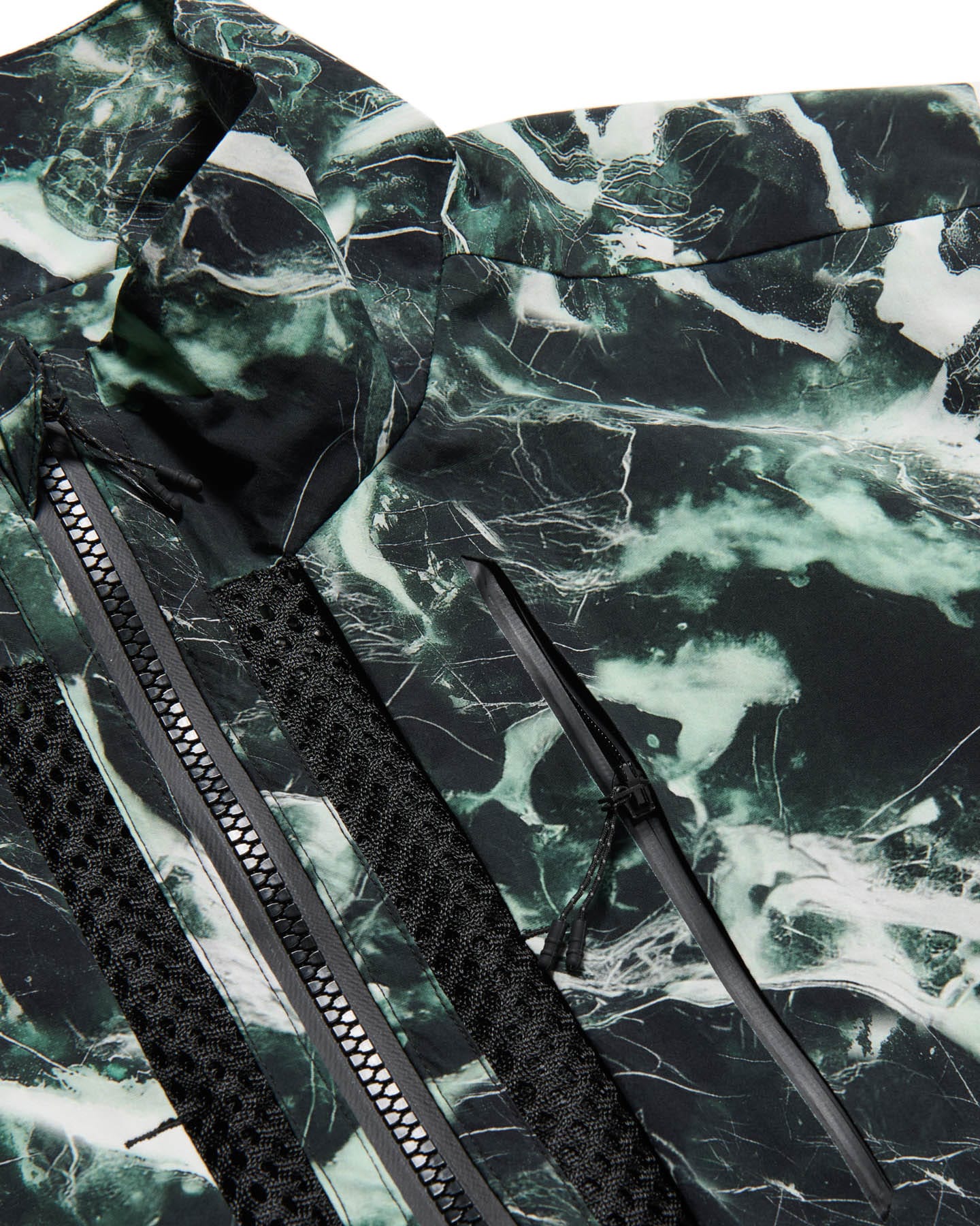 SOPH. | MARBLE TECH VEST(4 BLACK):