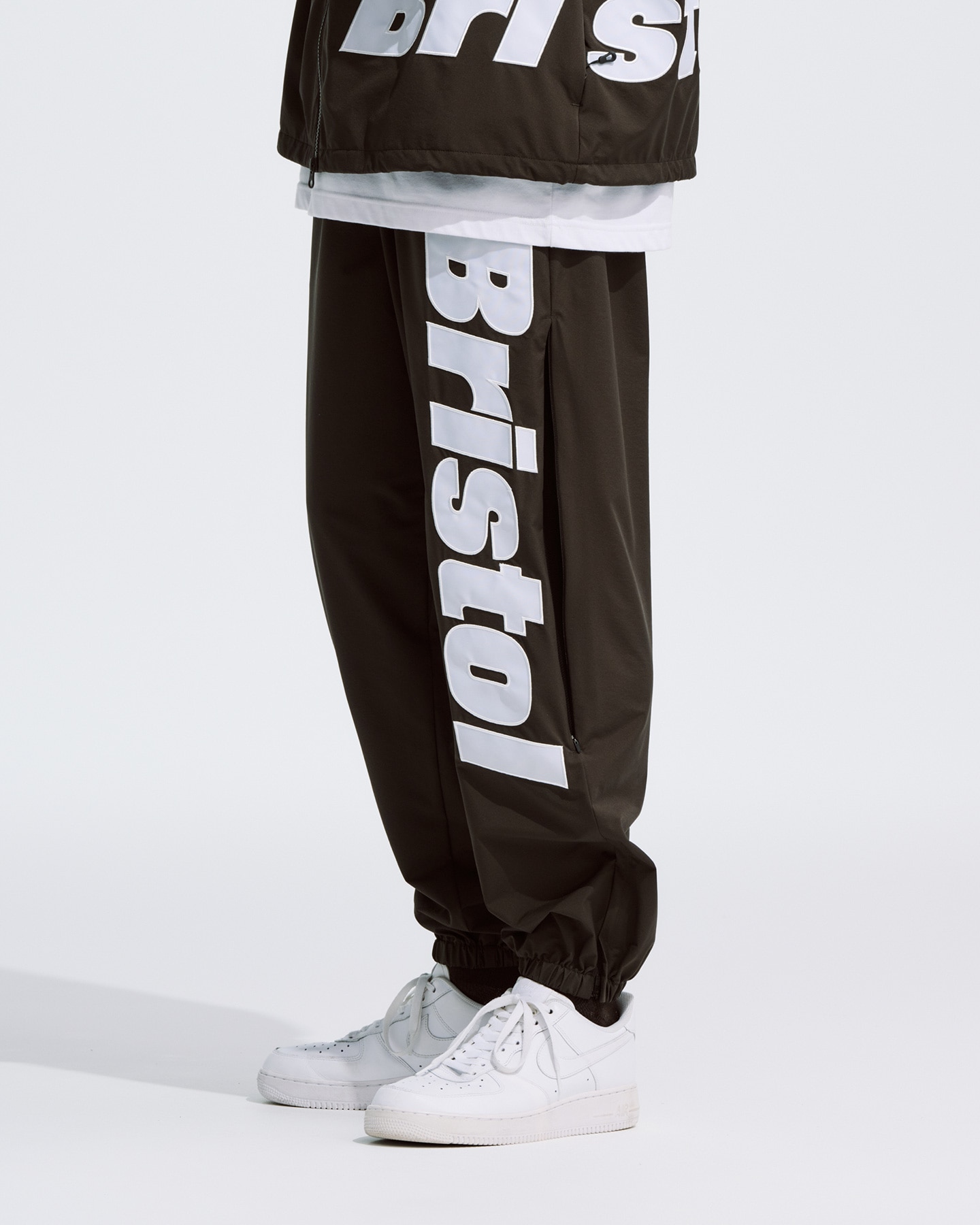 SOPH. | VENTILATION LOGO EASY PANTS(M BROWN):