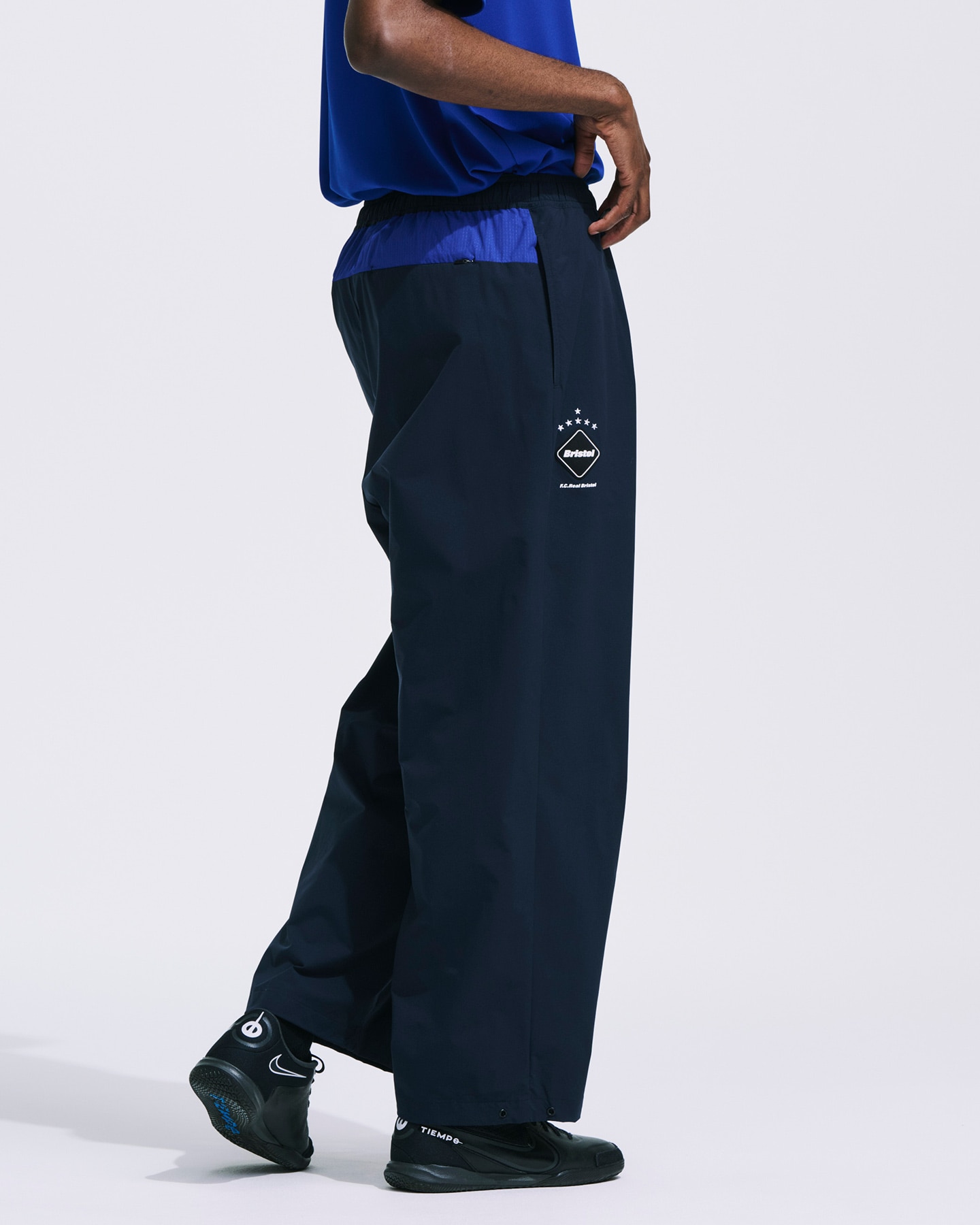 F.C. Real Bristol SOPH. ナイロンパンツ fcrb_242056_black.jpg