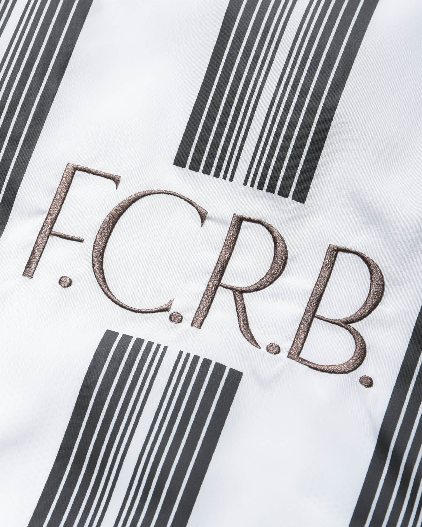 SOPH. | EXHIBITION GAME PISTE(L BLACK):