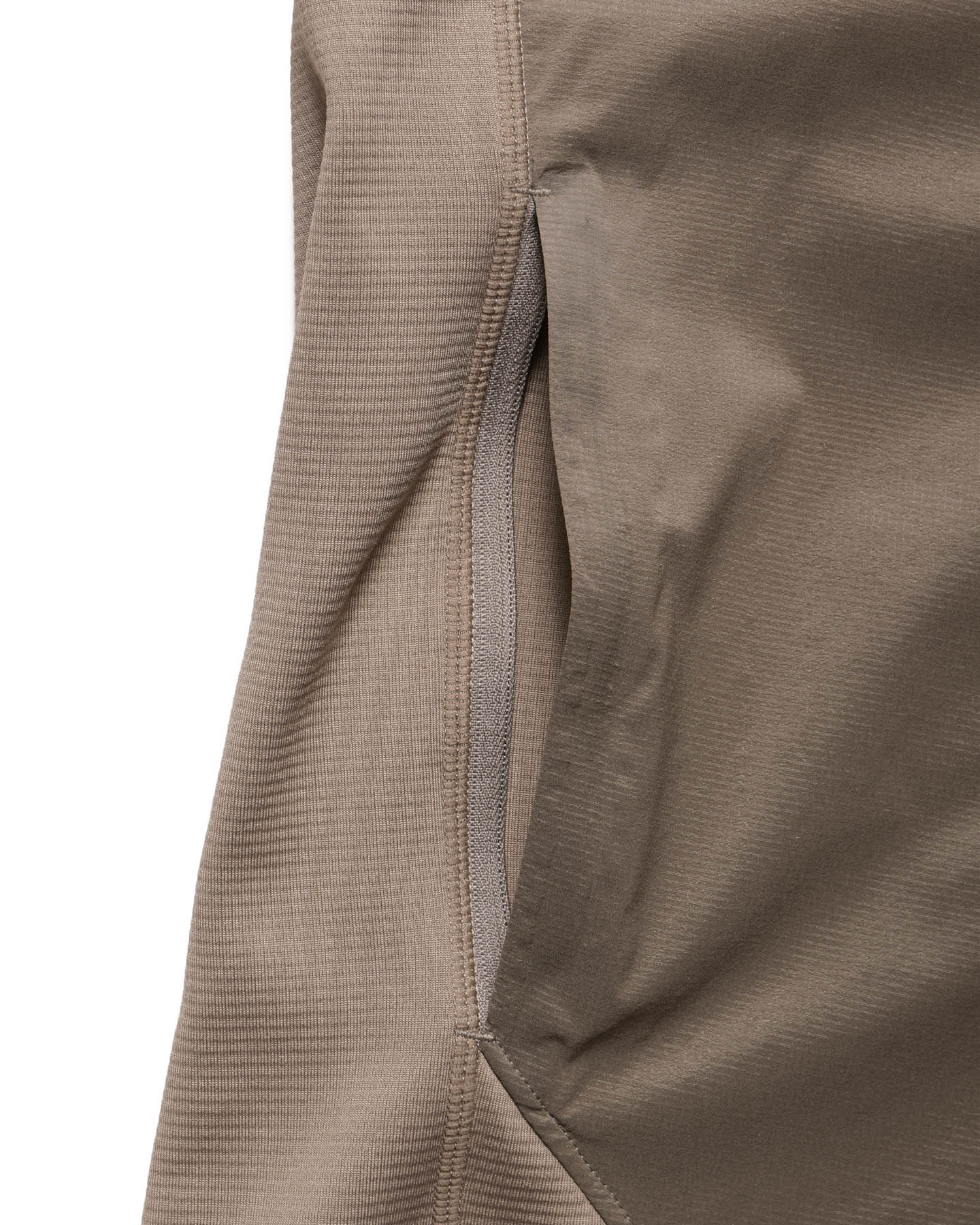SOPH. | GRID FLEECE HYBRID BLOUSON(M BEIGE):