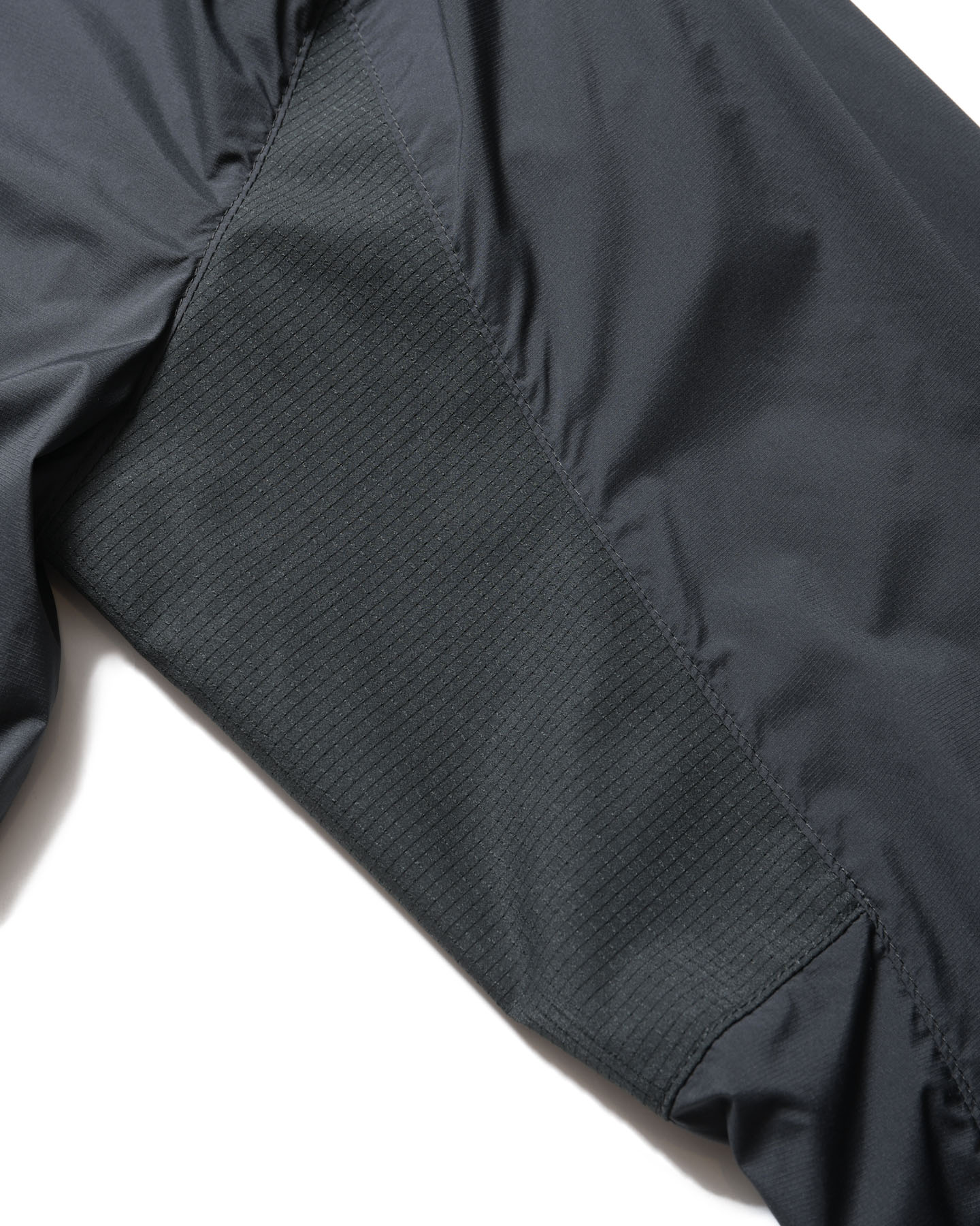SOPH. | LIGHT WEIGHT BREATHABLE JACKET(S BLACK):