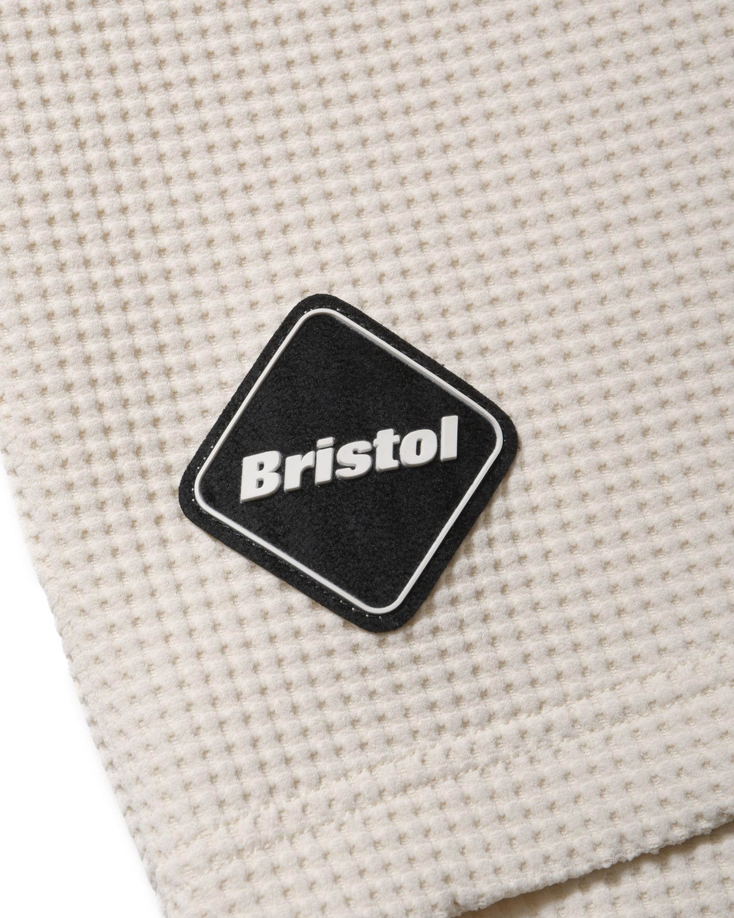 SOPH. | TECH WAFFLE LOUNGE SHORTS(XXL OFF WHITE):