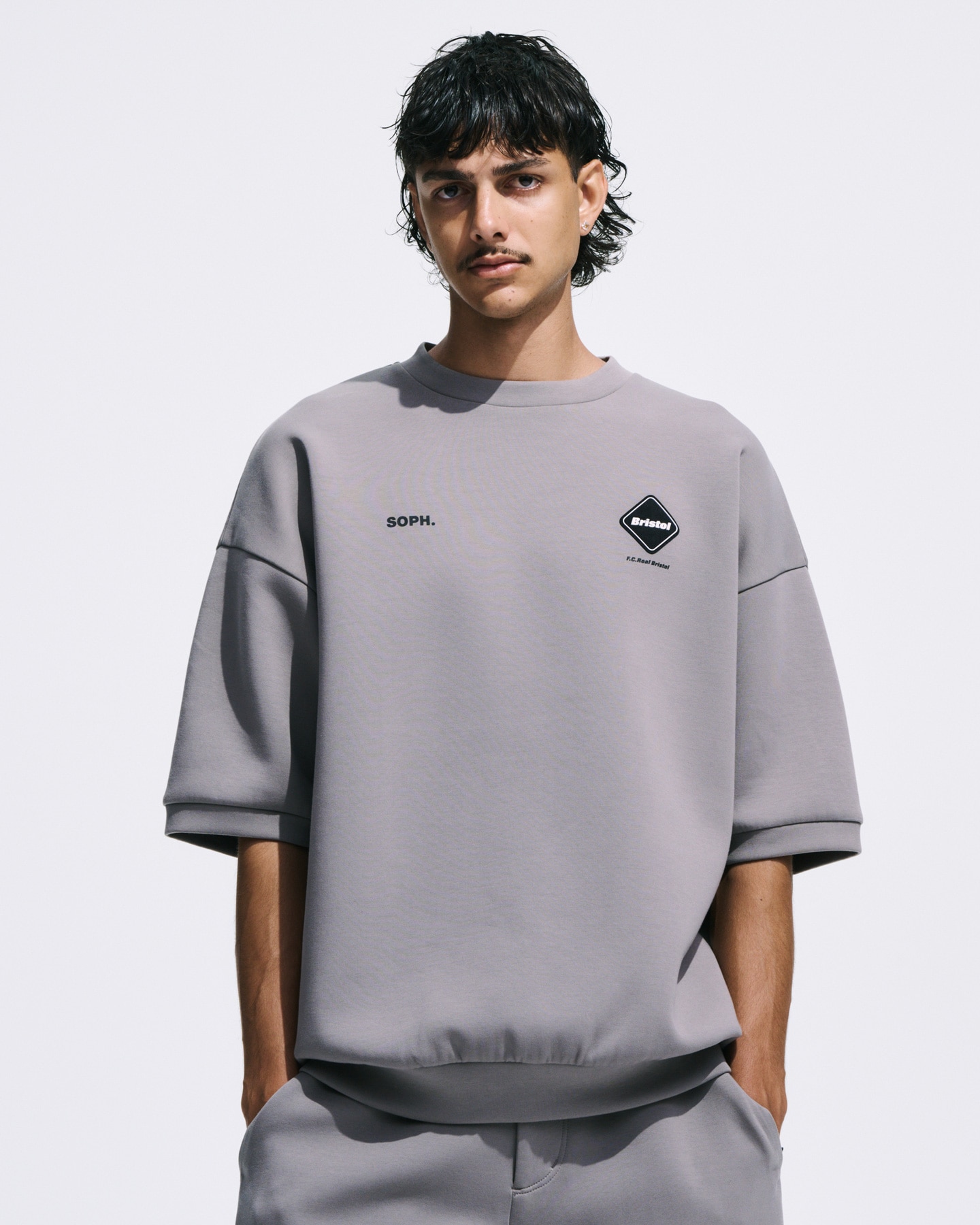 SOPH. | TECH SWEAT S/S CREWNECK TOP(M GRAY):