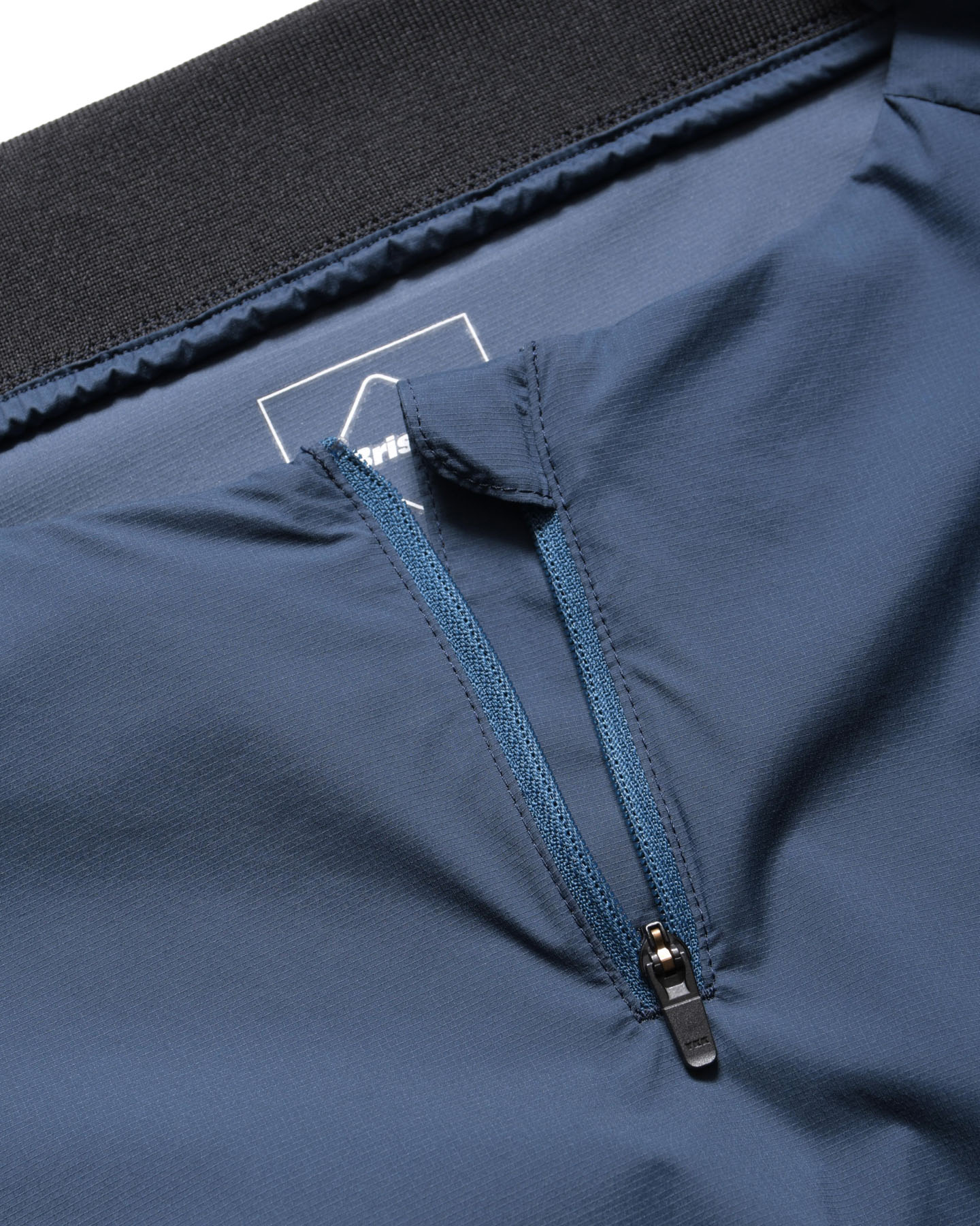 SOPH. | LIGHT WEIGHT BREATHABLE PACKABLE PISTE(M BLUE):
