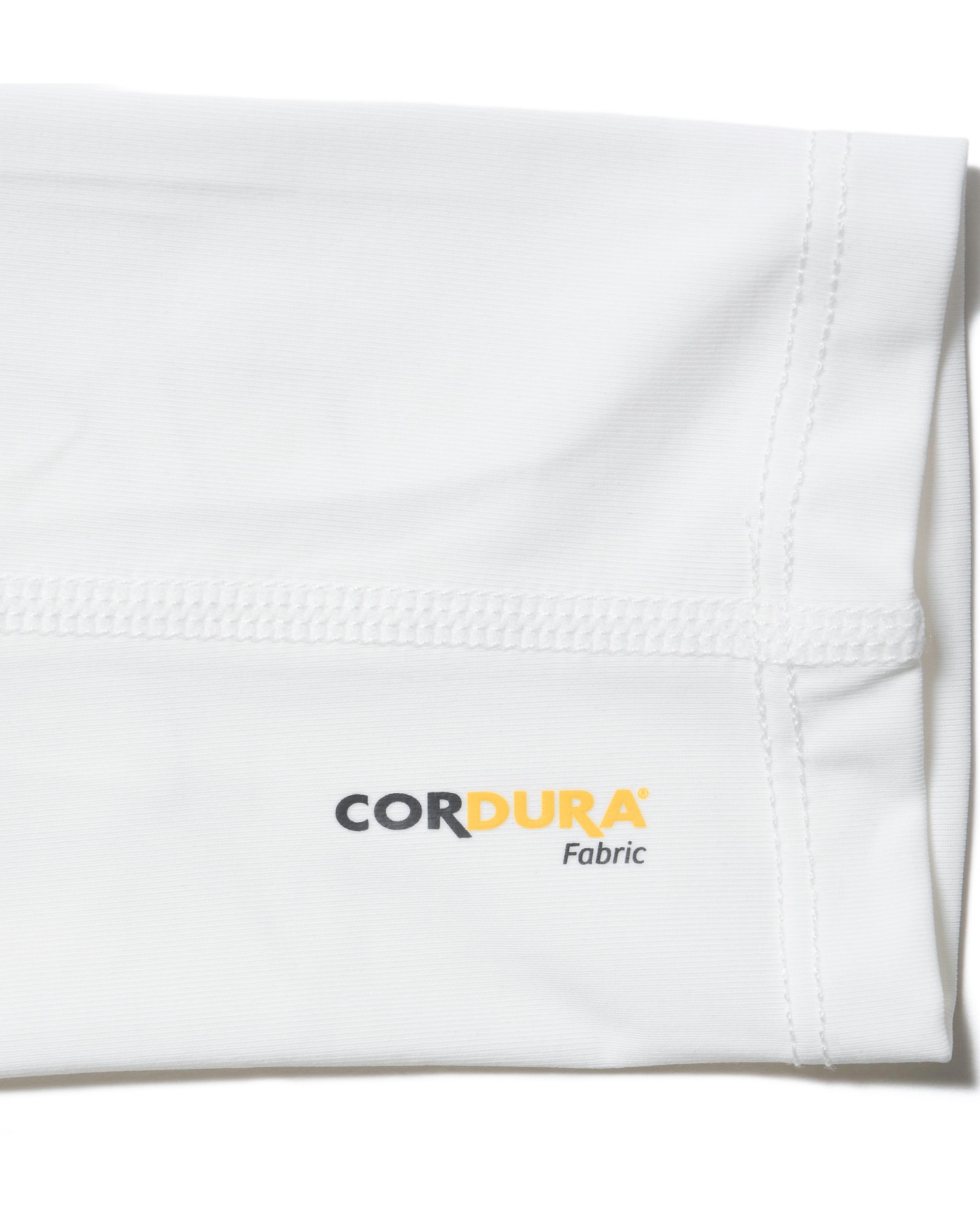 SOPH. | ARM COVER(FREE WHITE):