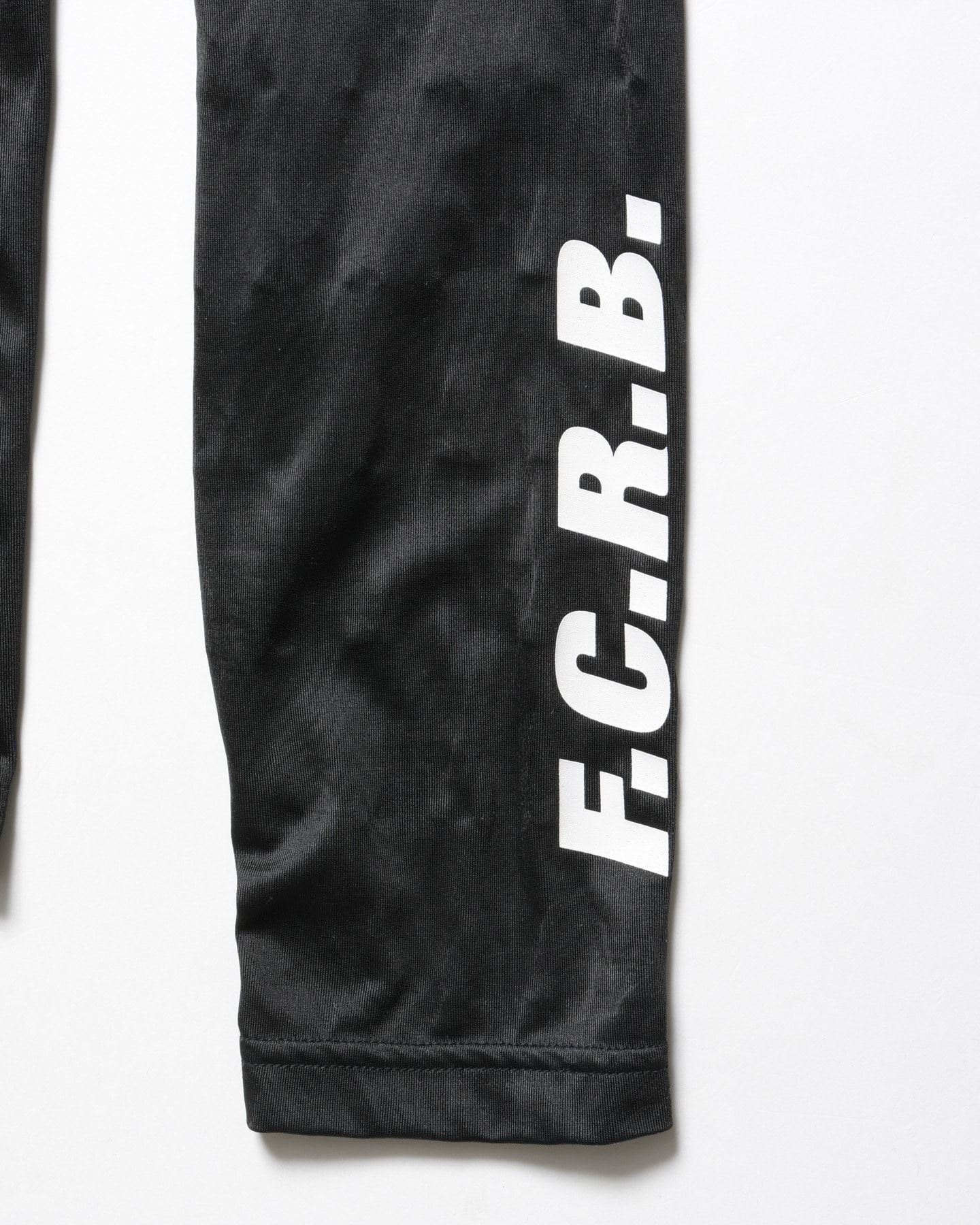SOPH. | FREEZE TECH MOCKNECK L/S TOP(M BLACK):