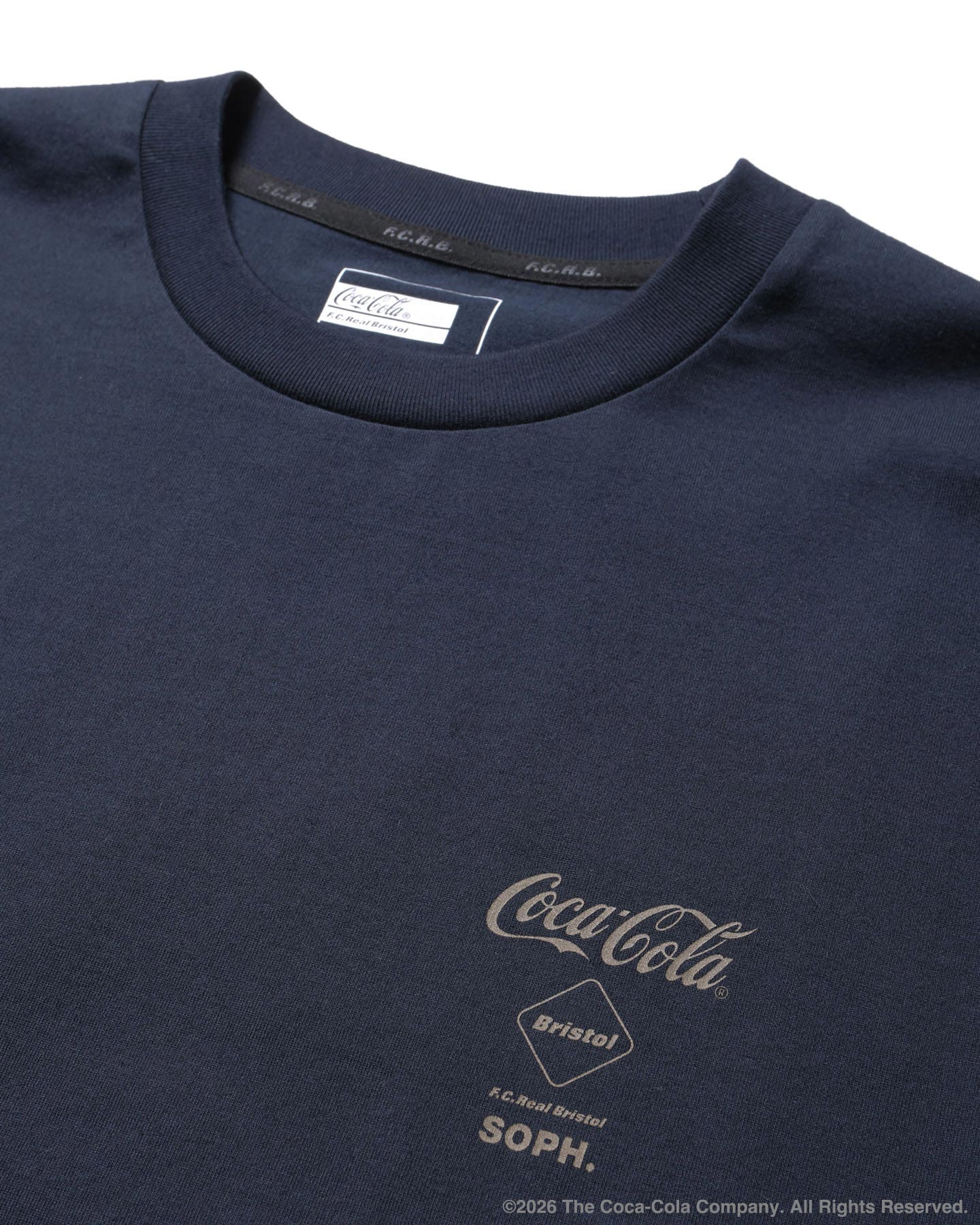 SOPH. | Coca-Cola LISTED LOGOS TEE(M NAVY):