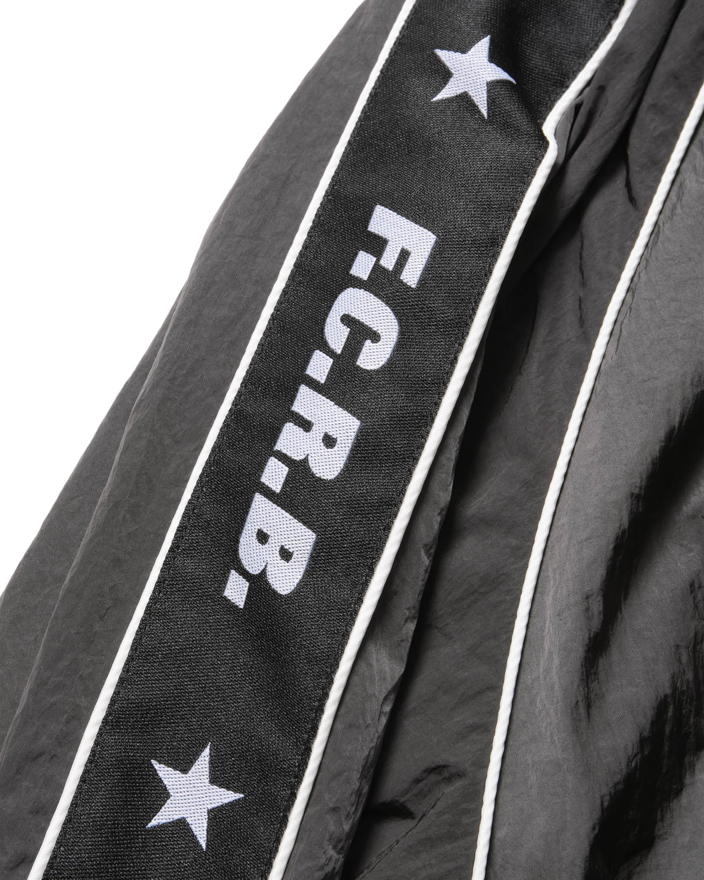 SOPH. | NYLON CHAMBRAY PRACTICE PISTE(M CHARCOAL GRAY):
