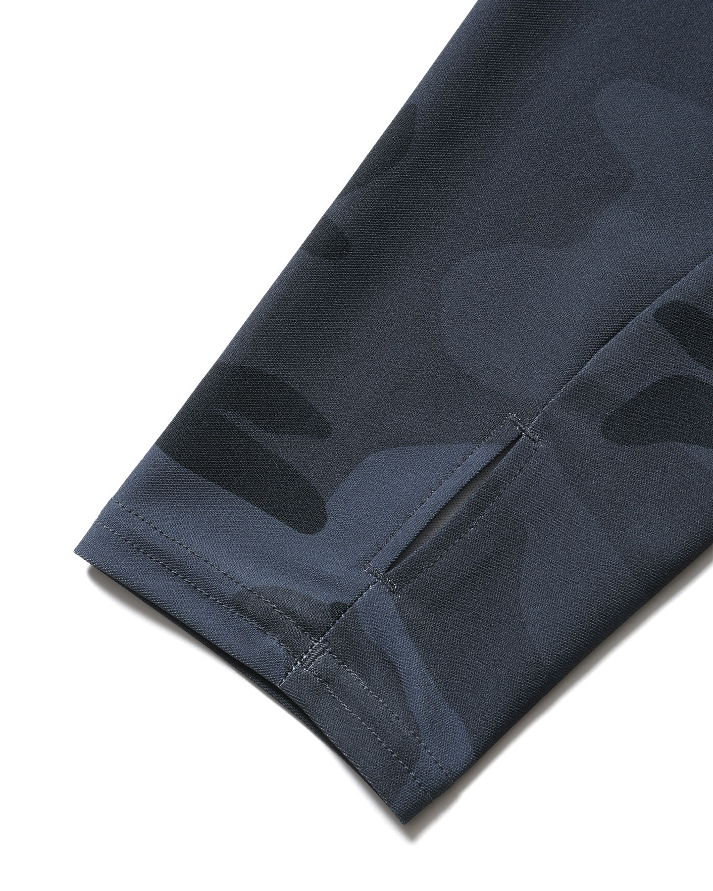 【あんしん鑑定】新品試着のみSOPH Bristol 迷彩柄 XL 長袖 SOPH. | ATHLETIC L/S TOP(M CAMOUFLAGE):