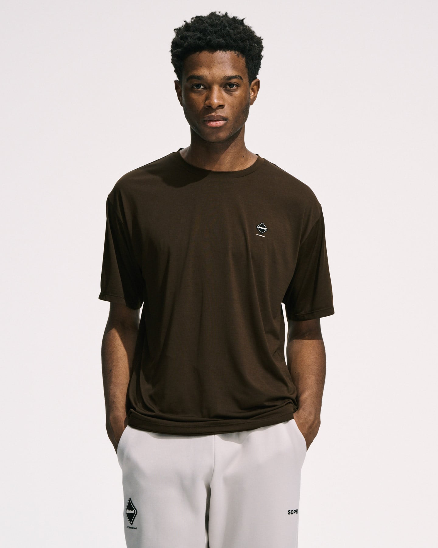 SOPH. | REFLECTIVE LOGO TECH DRY TEE(M GREIGE):
