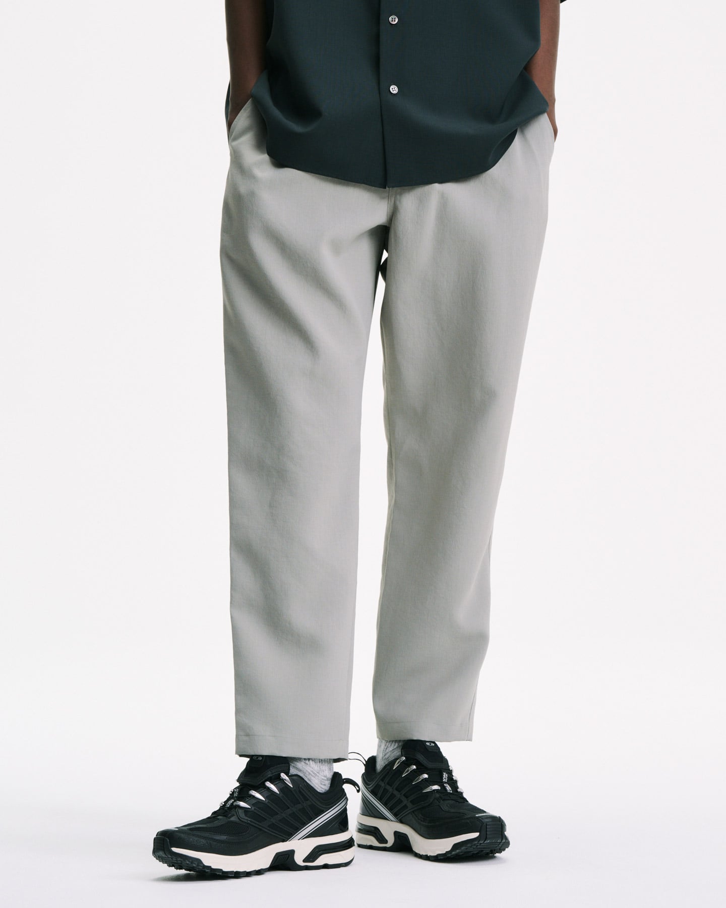 SOPH. | HOLLOW TUSSAH TAPERED EASY PANTS(2 (M) BLACK):
