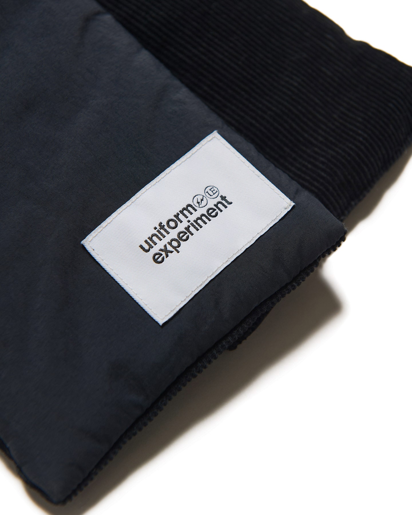 SOPH. | PADDED SCARF(FREE BLACK):