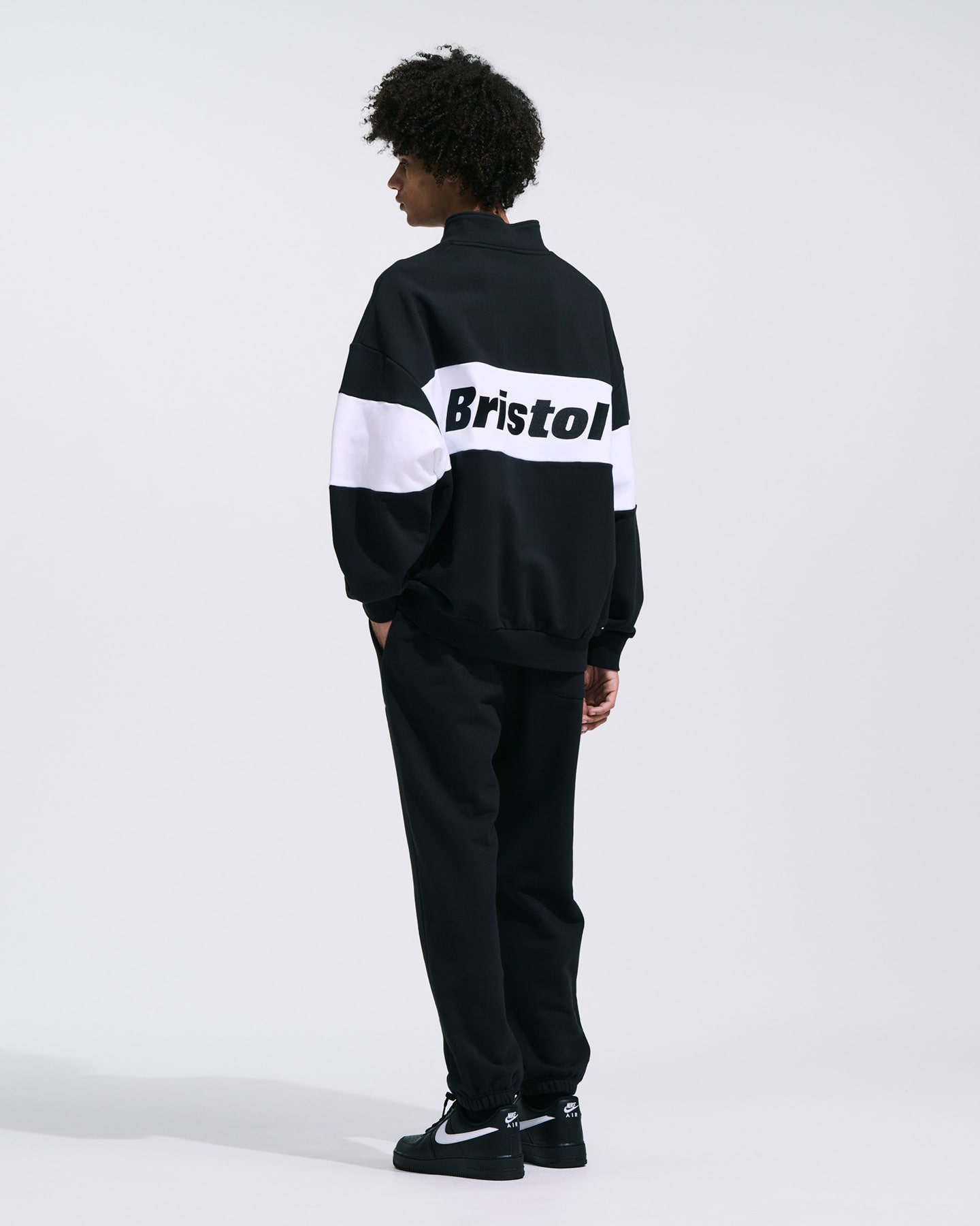 SOPH. | HALF ZIP STAND COLLAR SWEAT(M BLACK): 