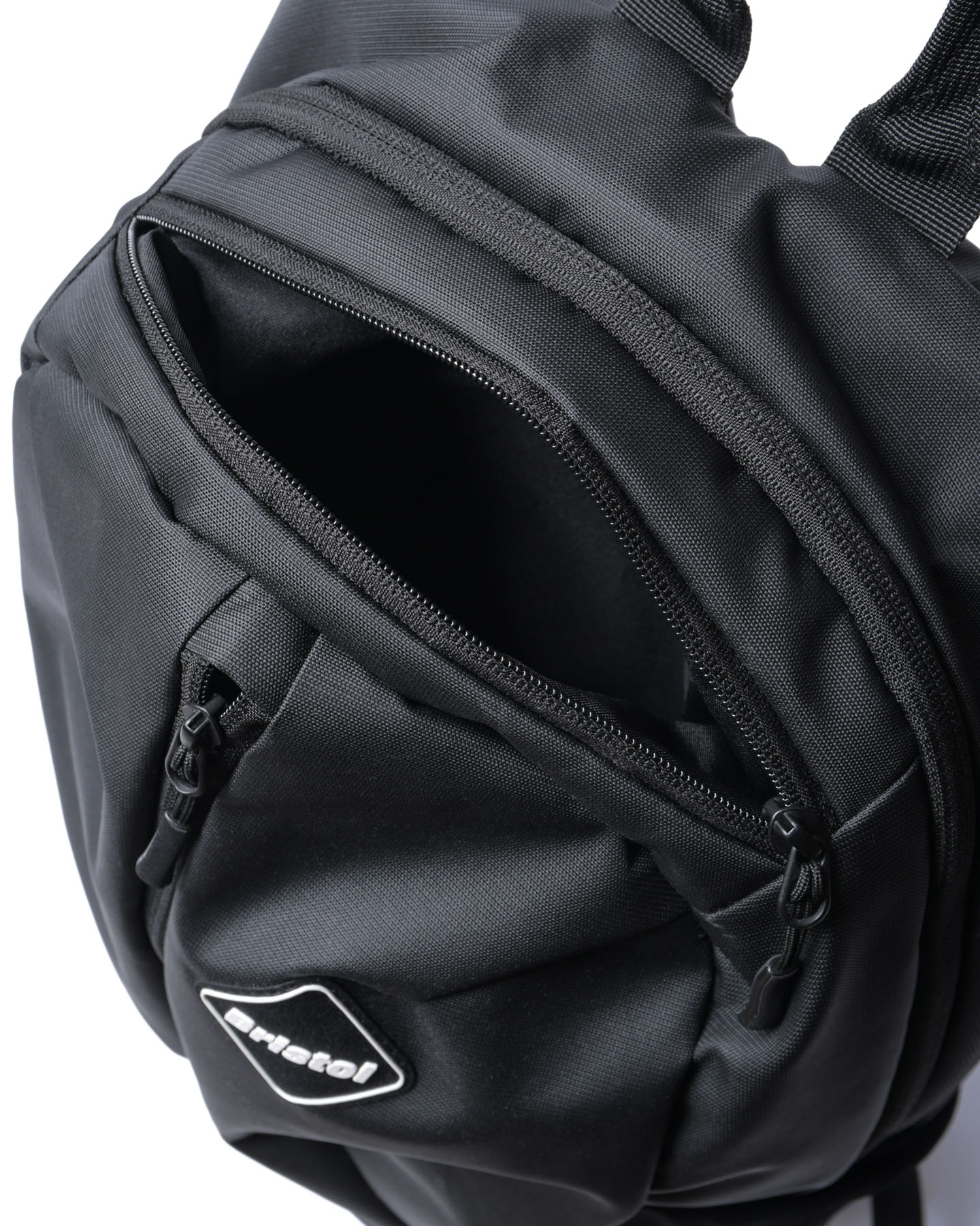 SOPH. | ESSENTIAL BACKPACK(FREE BLACK):