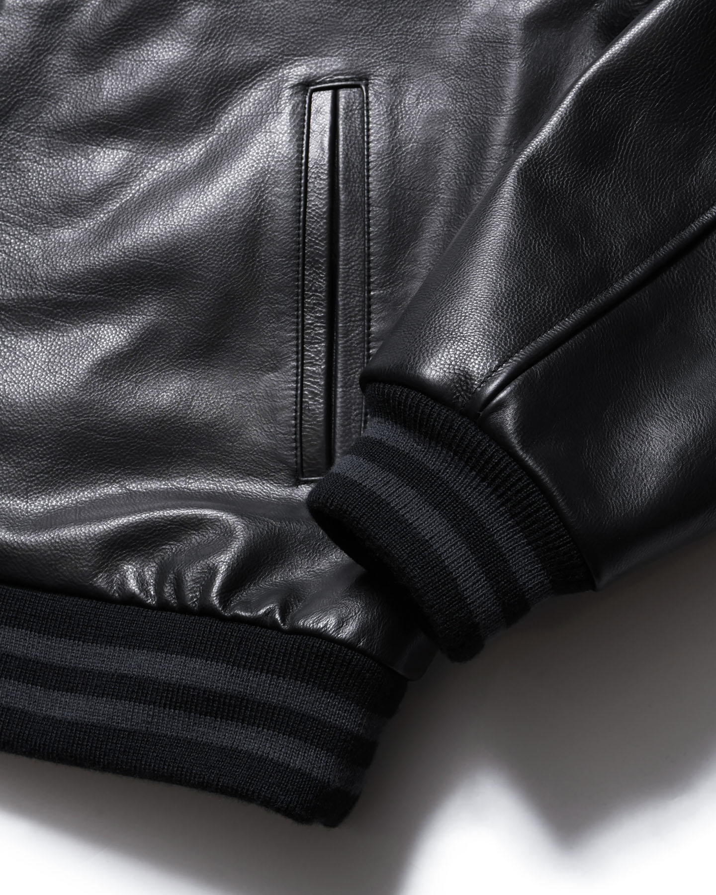 SOPH. | LEATHER TEAM VARSITY BLOUSON(M BLACK):