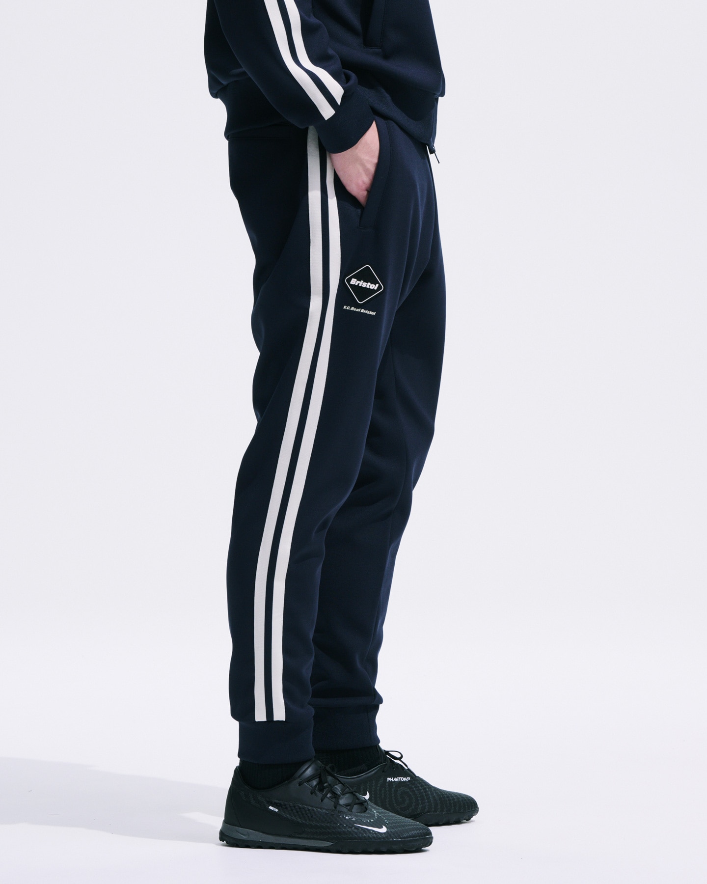 SOPH. | TRAINING TRACK JOGGER PANTS(M BLACK):