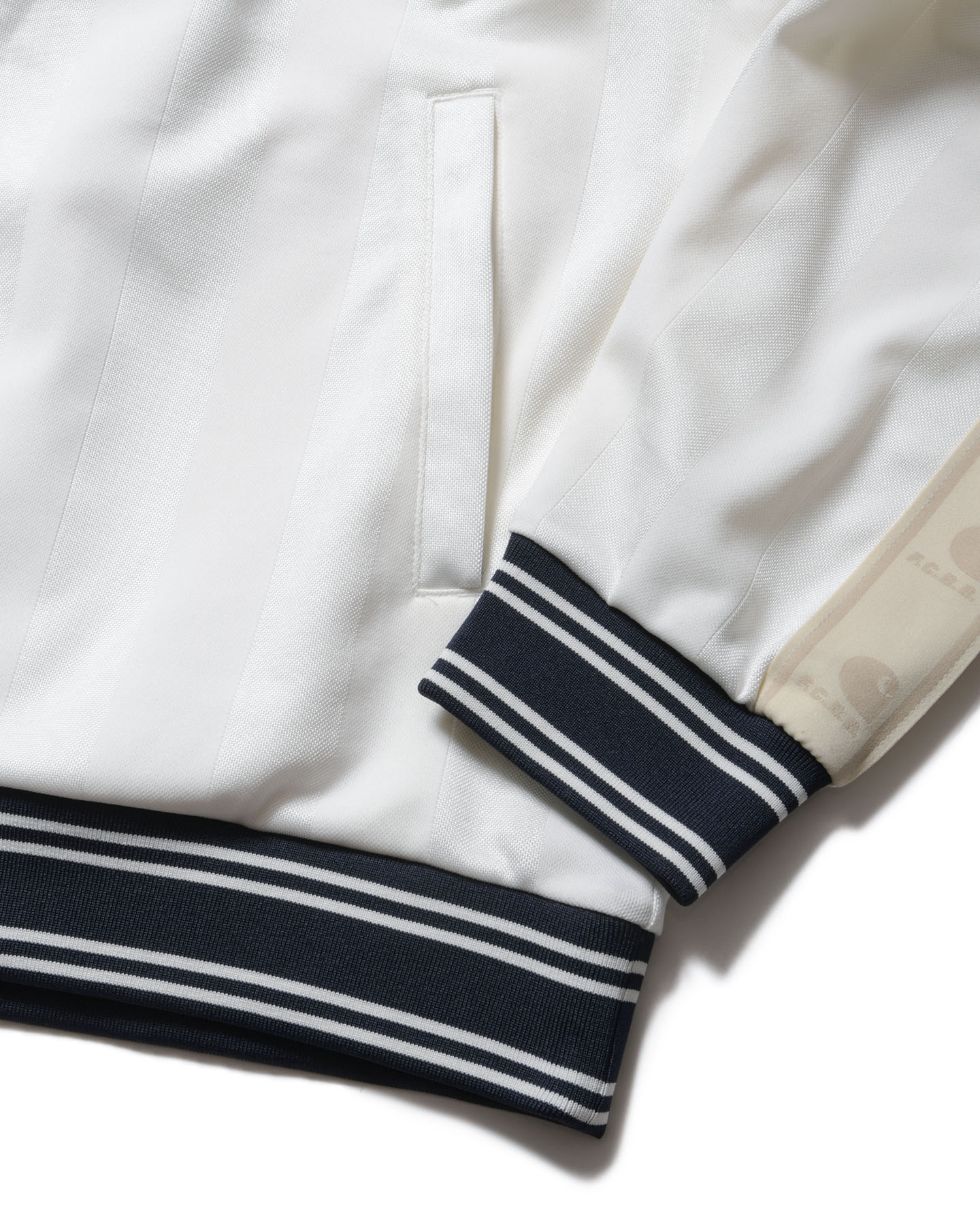 SOPH. | Carhartt WIP VARSITY TRACK JACKET(M WHITE):