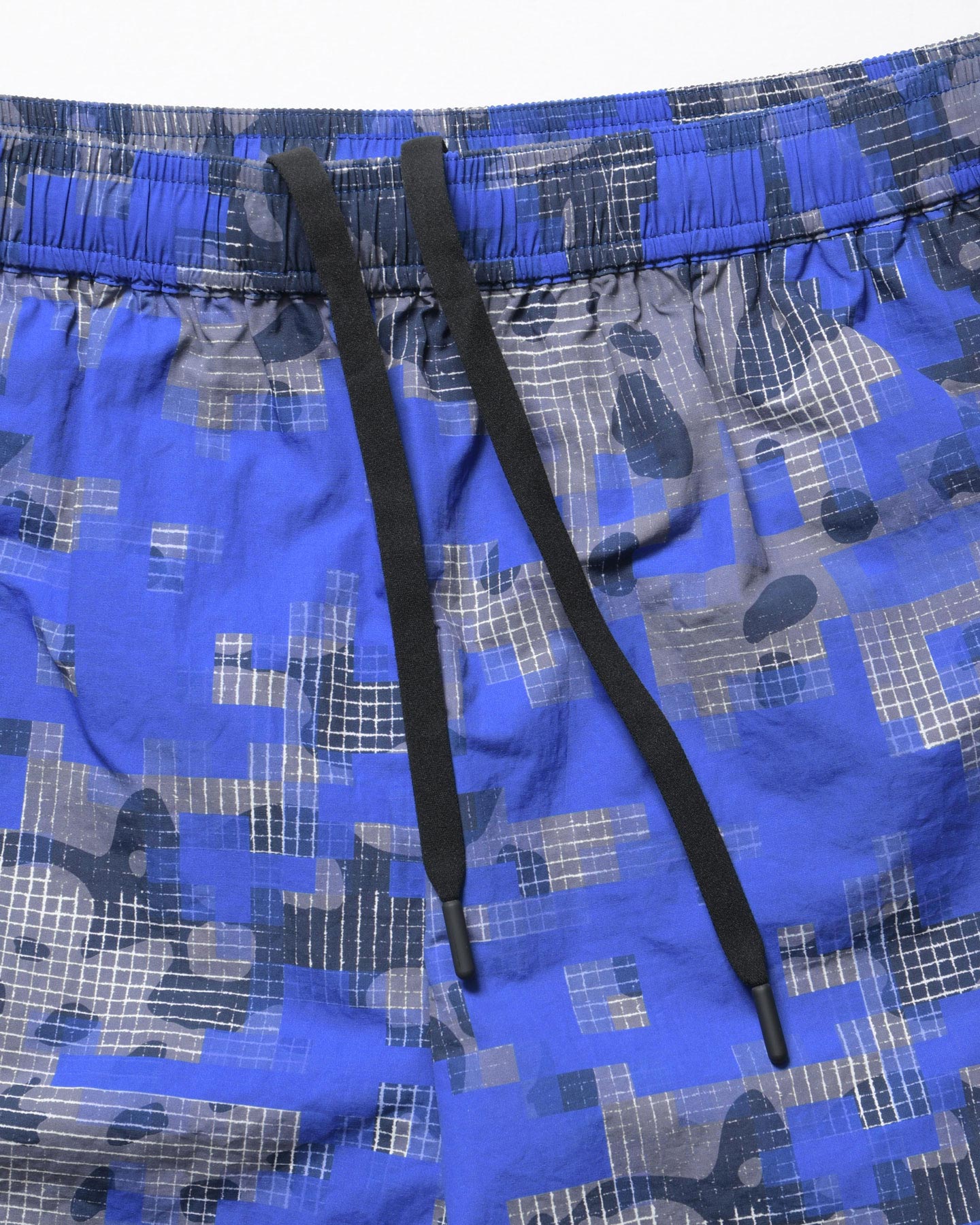 SOPH. | FRAGMENT: CAMOUFLAGE NYLON SHORTS(M A (PIXEL CAMO)):