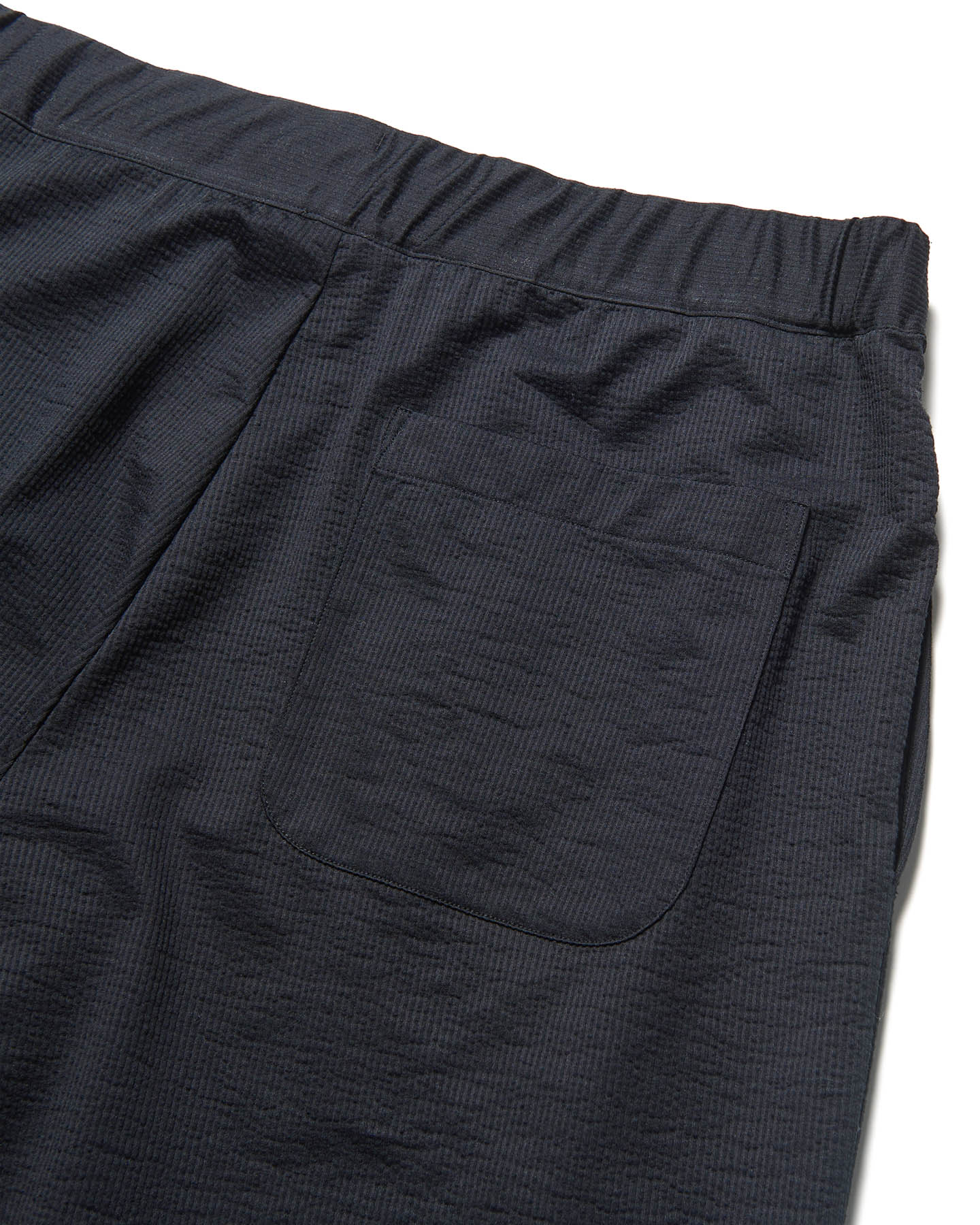 SOPH. | STRETCH SUCKER EASY SHORTS(4 (XL) BLACK):