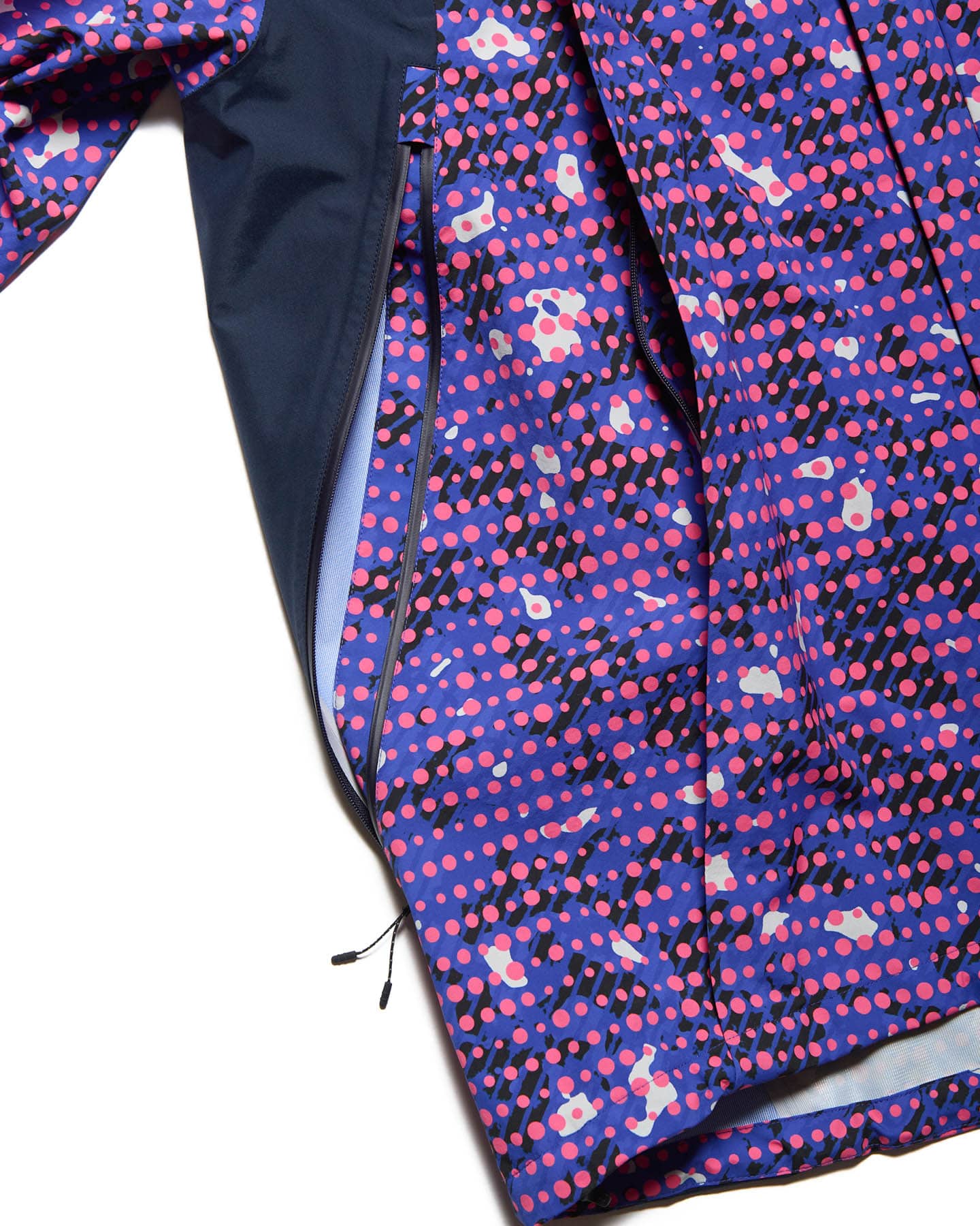 SOPH. | CAMOUFLAGE 3LAYER MOUNTAIN JACKET(2 (M) PURPLE):