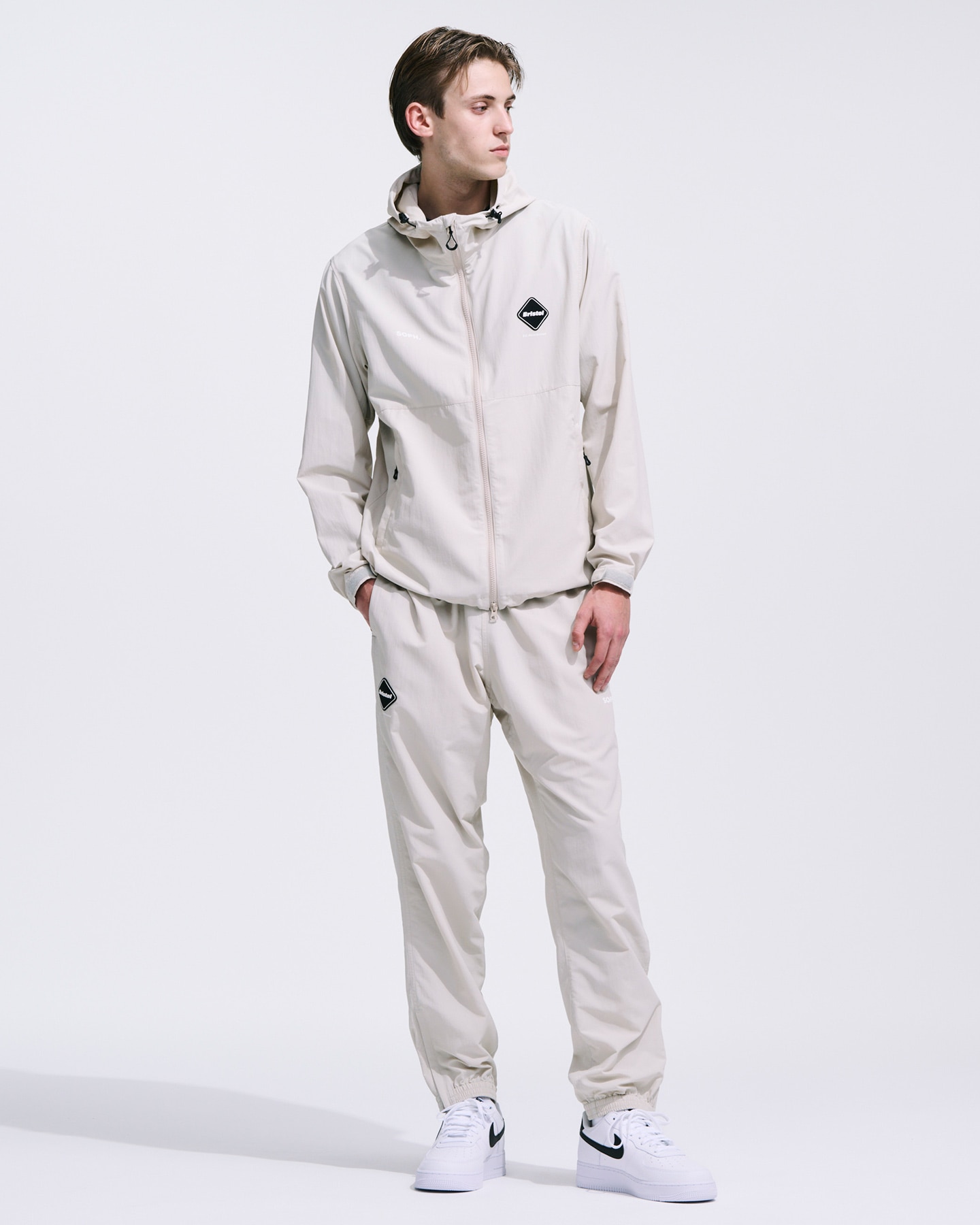 完売】FCRB SUPPLEX NYLON HOODED BLOUSON L