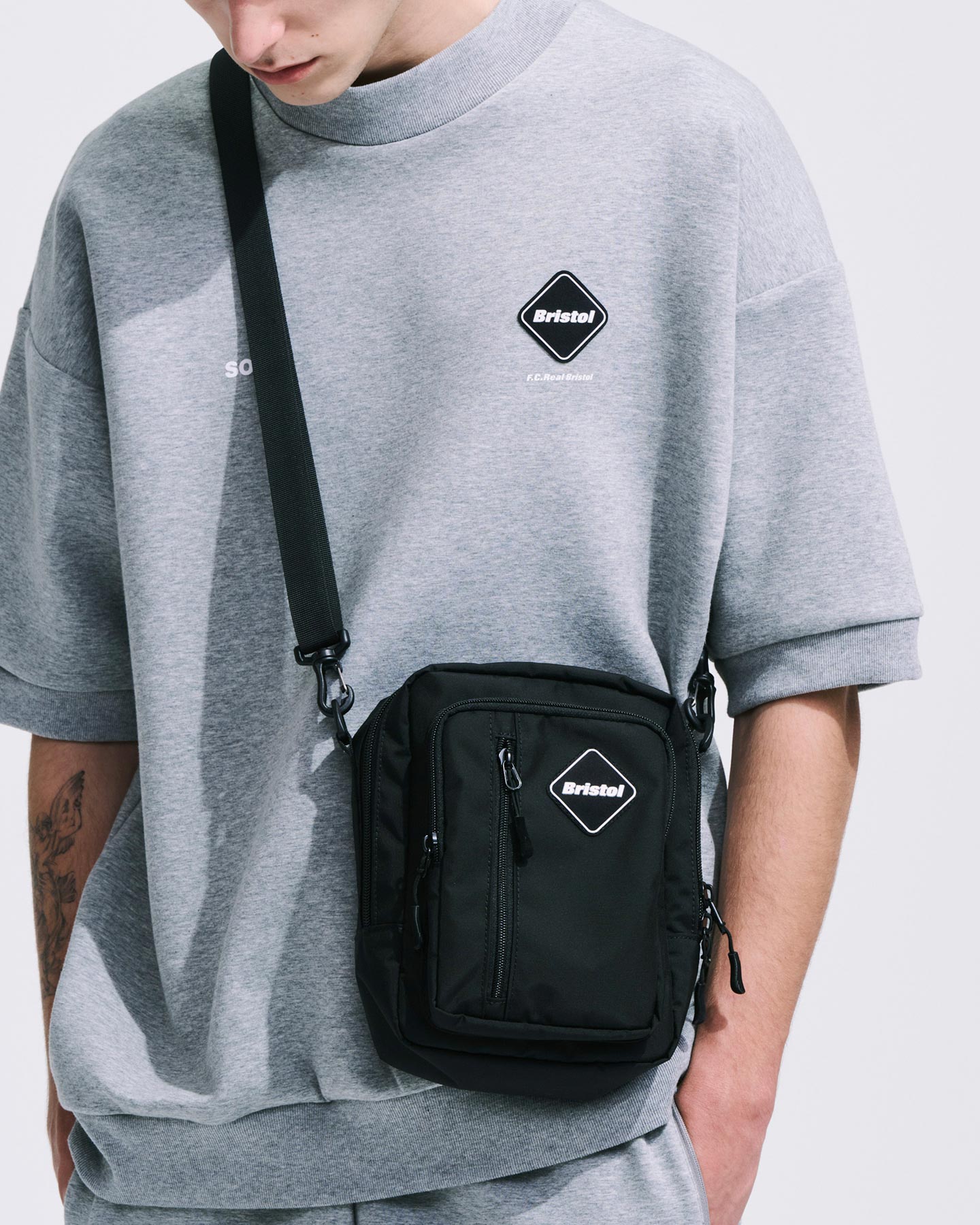 SOPH. | TOUR MINI SHOULDER BAG(FREE BLACK):