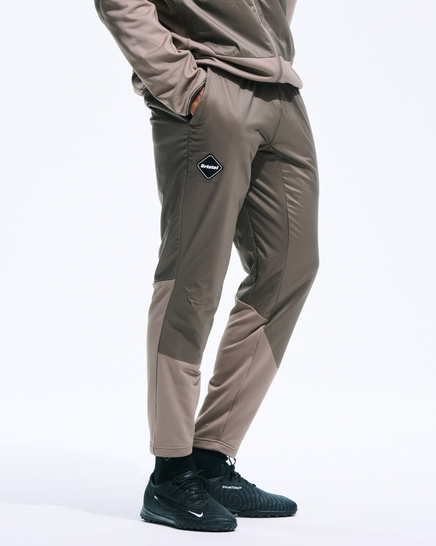 FCRB SOPH. マイクロフリースパンツ SOPH. | GRID FLEECE HYBRID PANTS(M BEIGE):