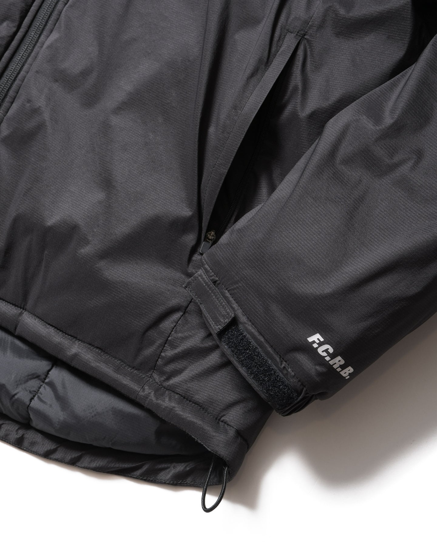 SOPH. | VENTILATION PUFFER JACKET(M BLACK):