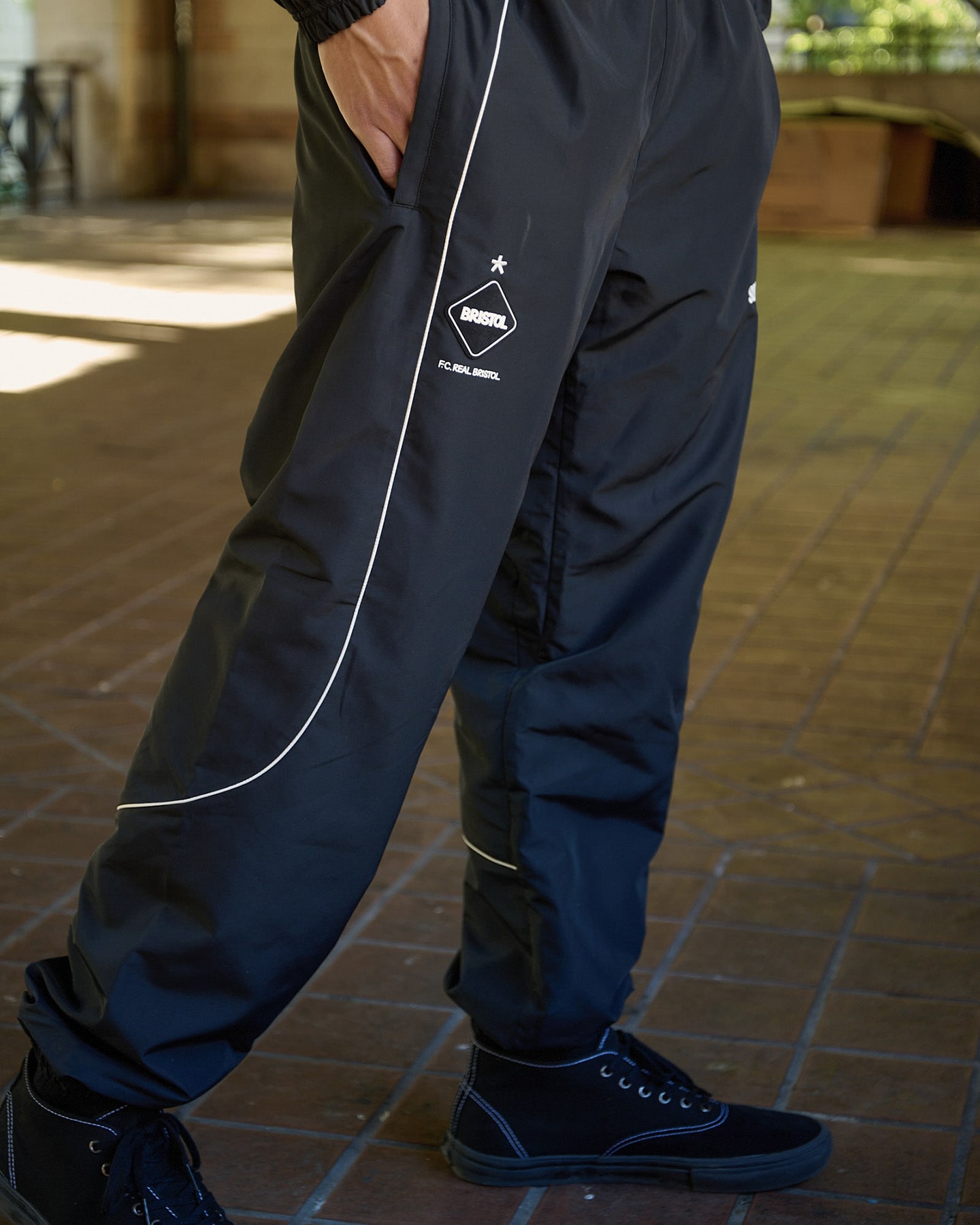 SOPH. | ERIC HAZE: WARM-UP PANTS(M BLACK):