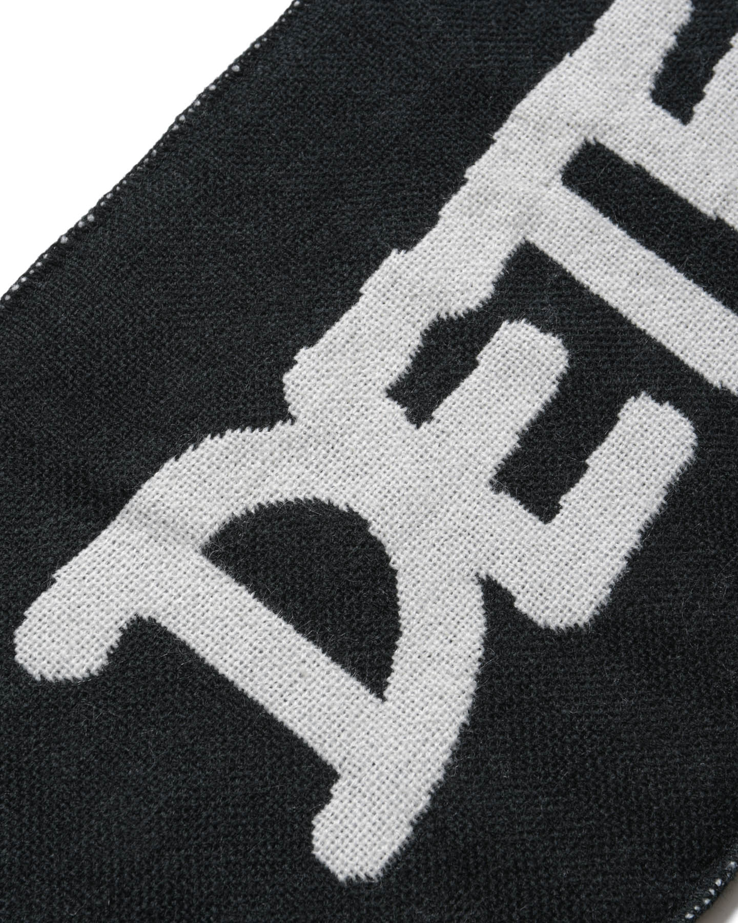SOPH. | ERIC HAZE: SUPPORTER MUFFLER(FREE BLACK):