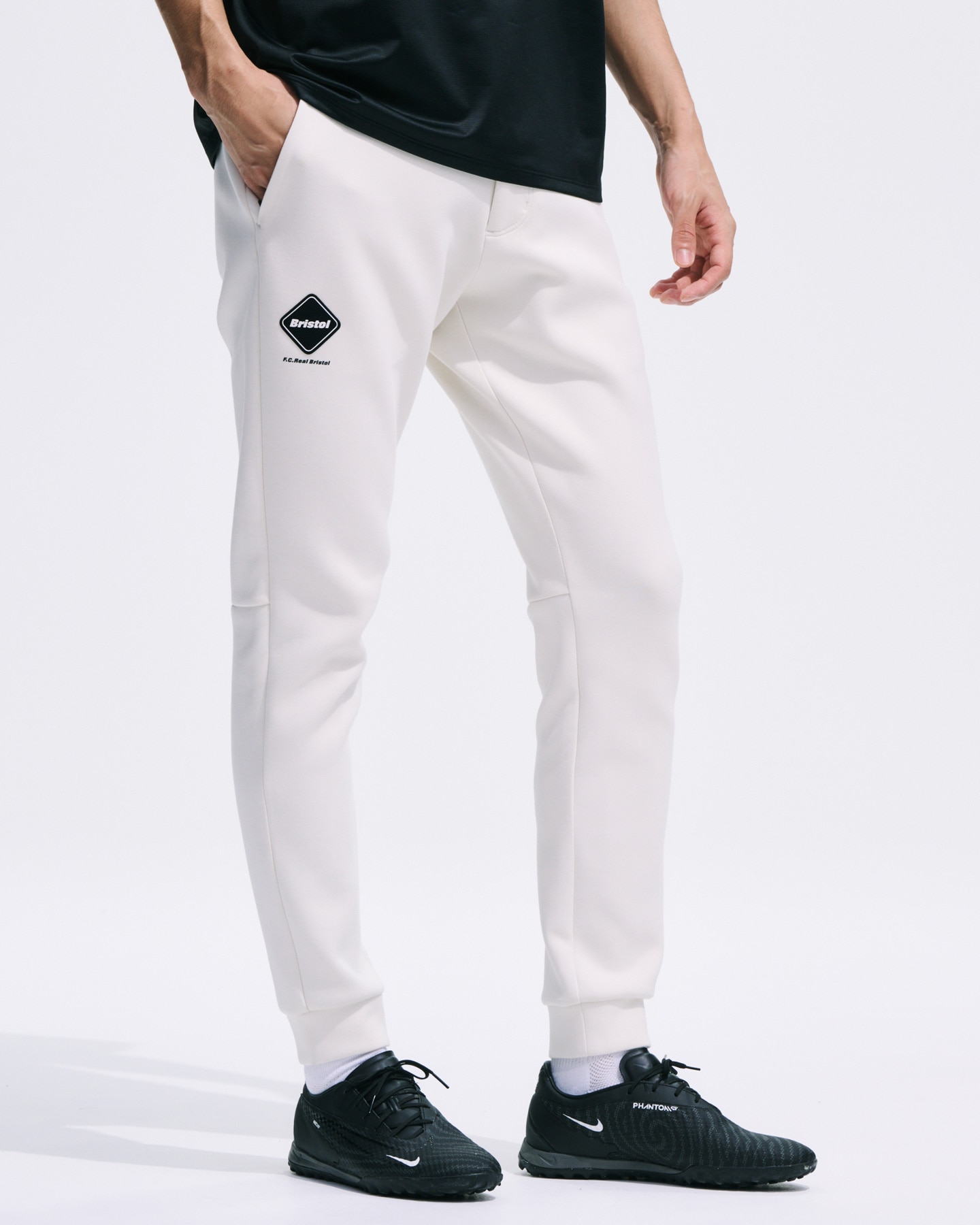SOPH. | TECH SWEAT JOGGER PANTS(M WHITE):