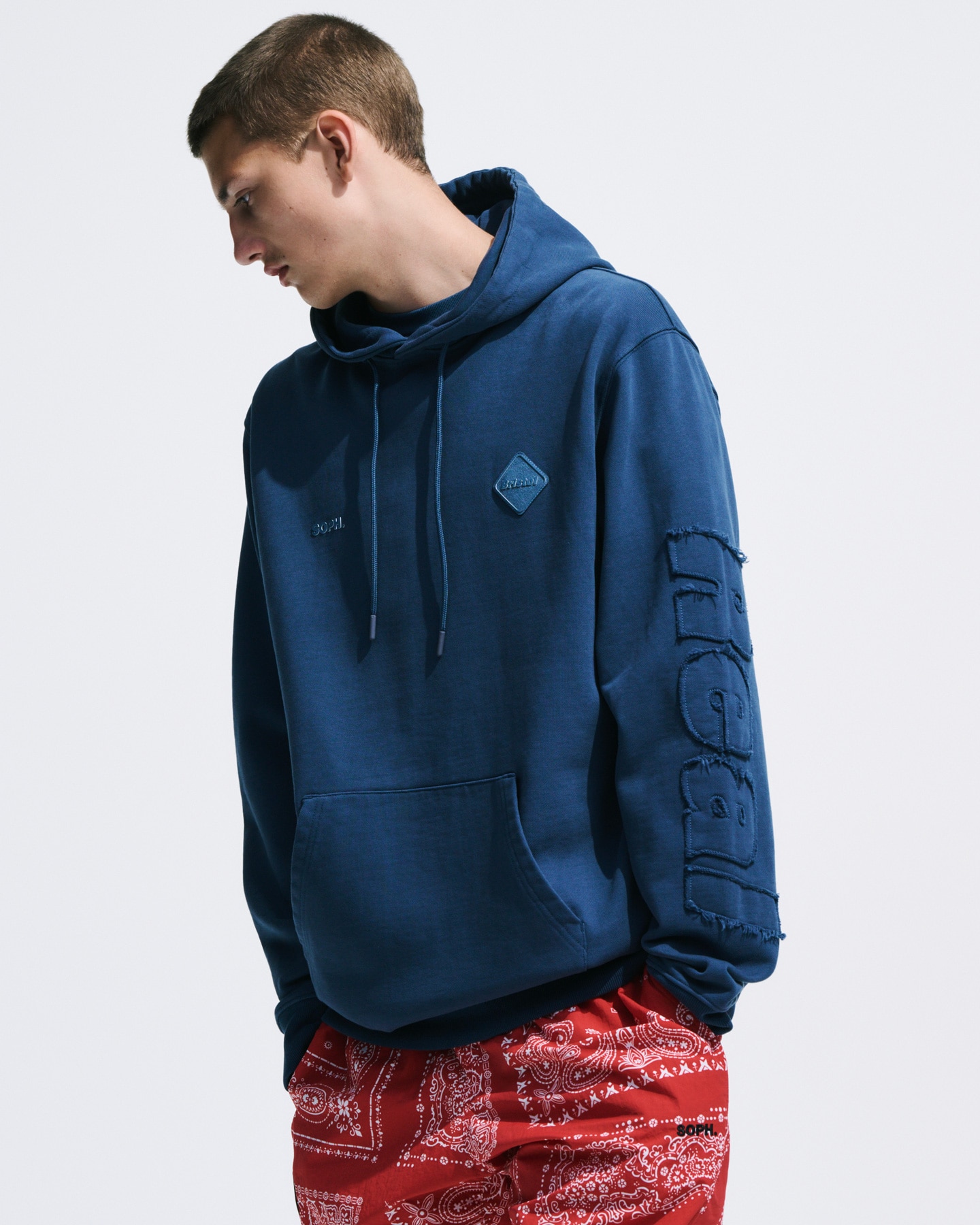SOPH. | CUT-OFF LOGO SWEAT HOODIE(M BLUE):