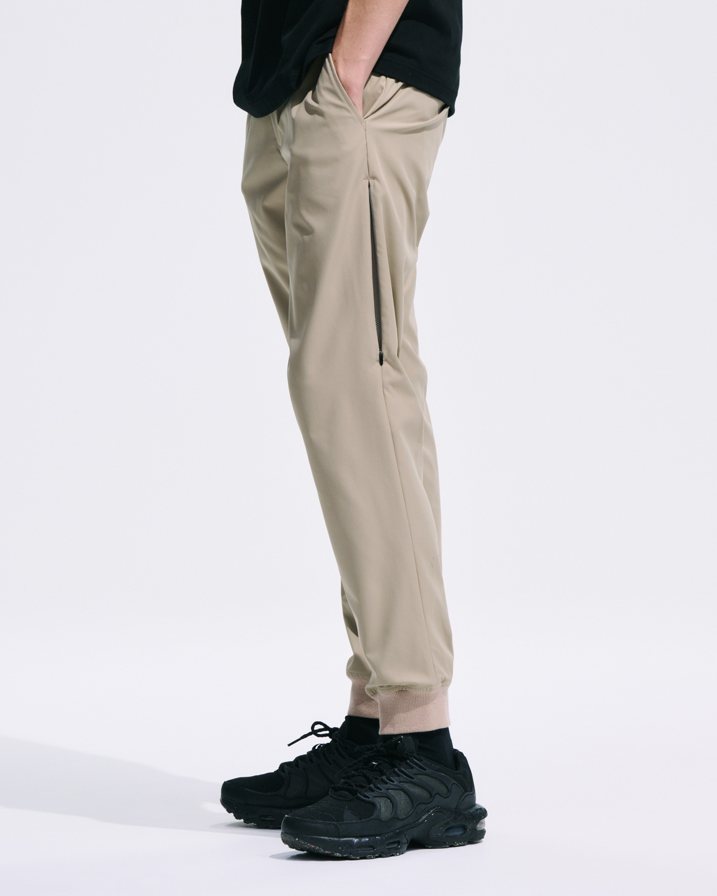 SOPH. | VENTILATION RIBBED PANTS(M BLACK):