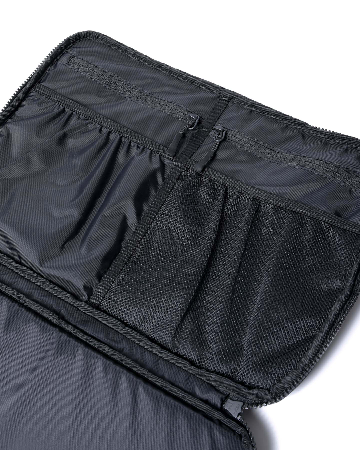 SOPH. | TOUR LAPTOP CASE(FREE BLACK):