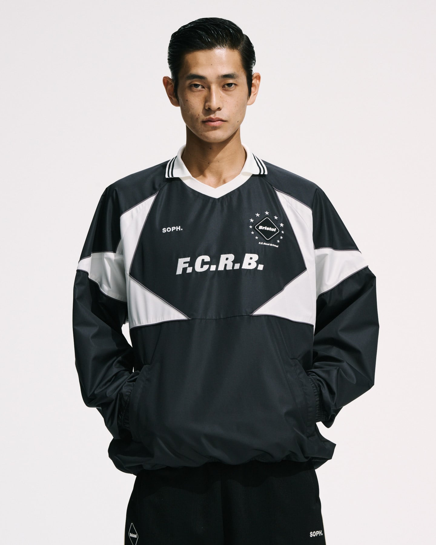 SOPH. | STAR WARM-UP PISTE(M OFF WHITE):