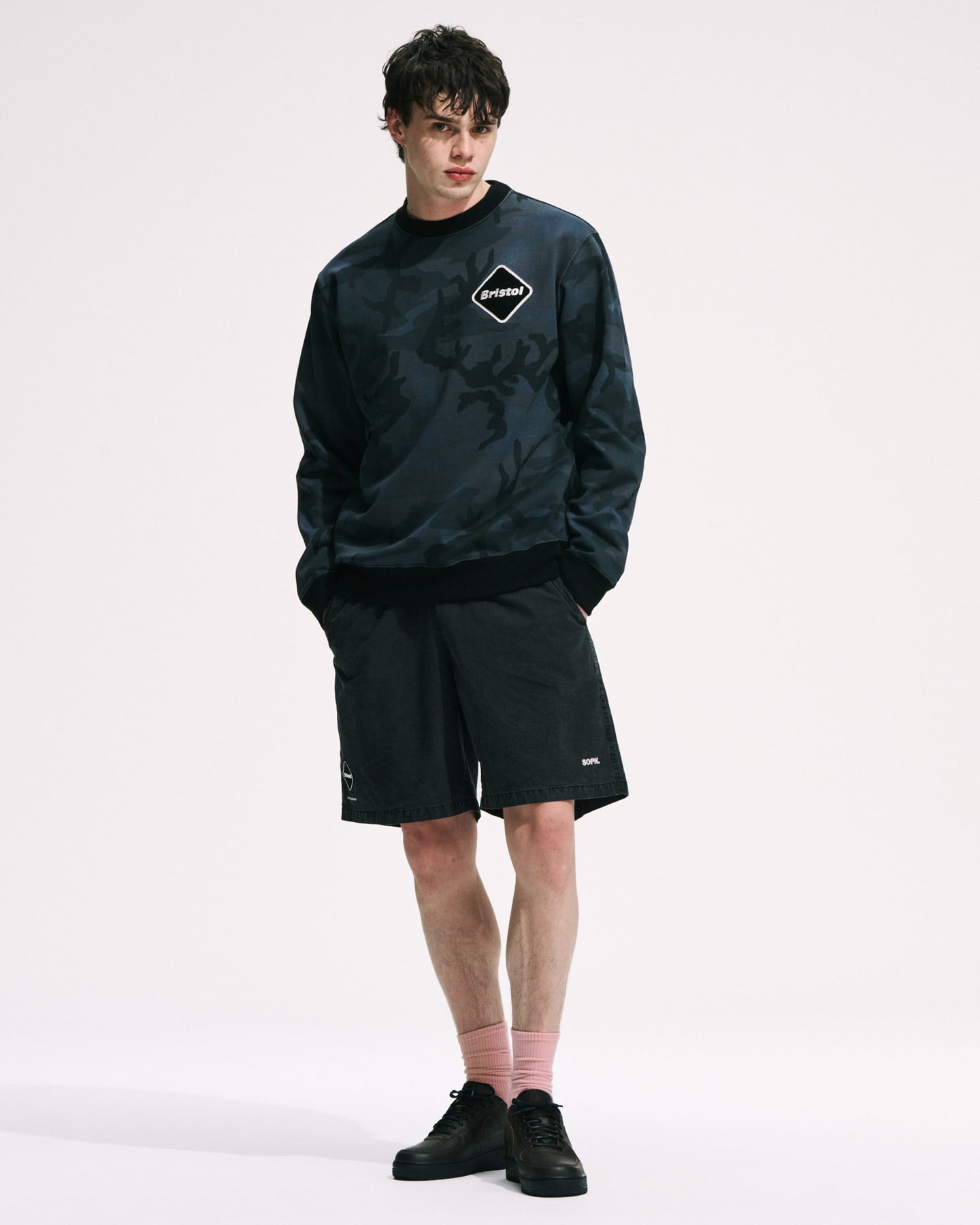 SOPH. | BRISTOL CREWNECK SWEAT(S BLACK):