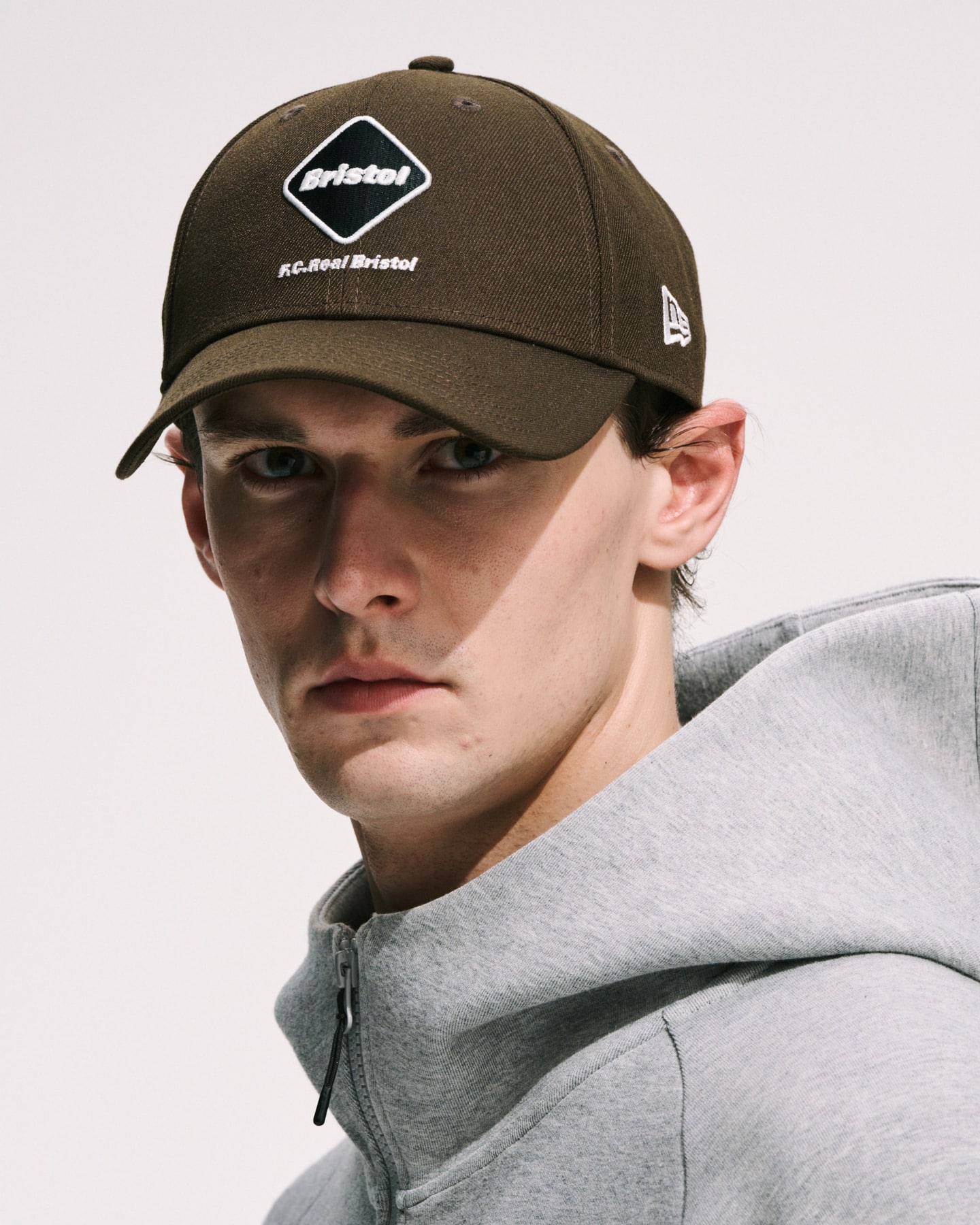 SOPH. | NEW ERA EMBLEM 9FORTY CAP(FREE BROWN):