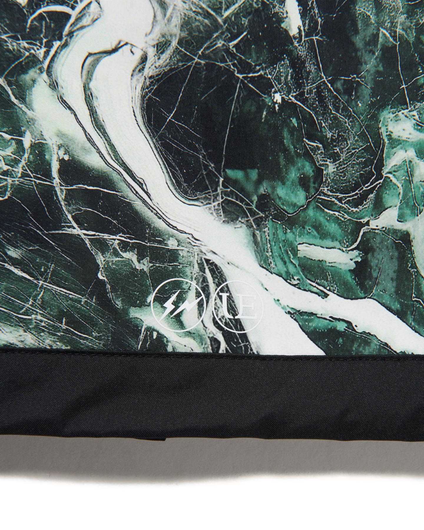 SOPH. | MARBLE TECH VEST(2 BLACK):